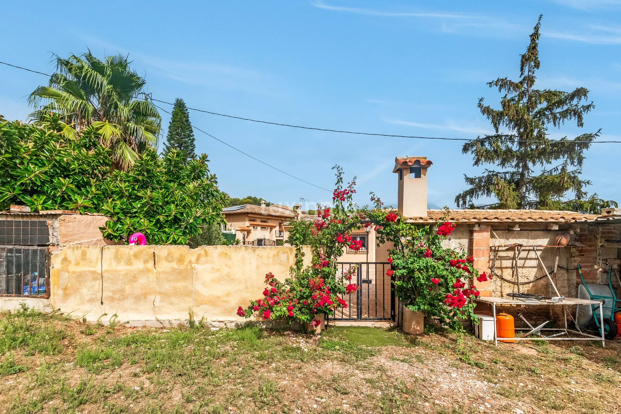 Se vende encantadora casa con vistas a la montaña en Polop — photo 30
