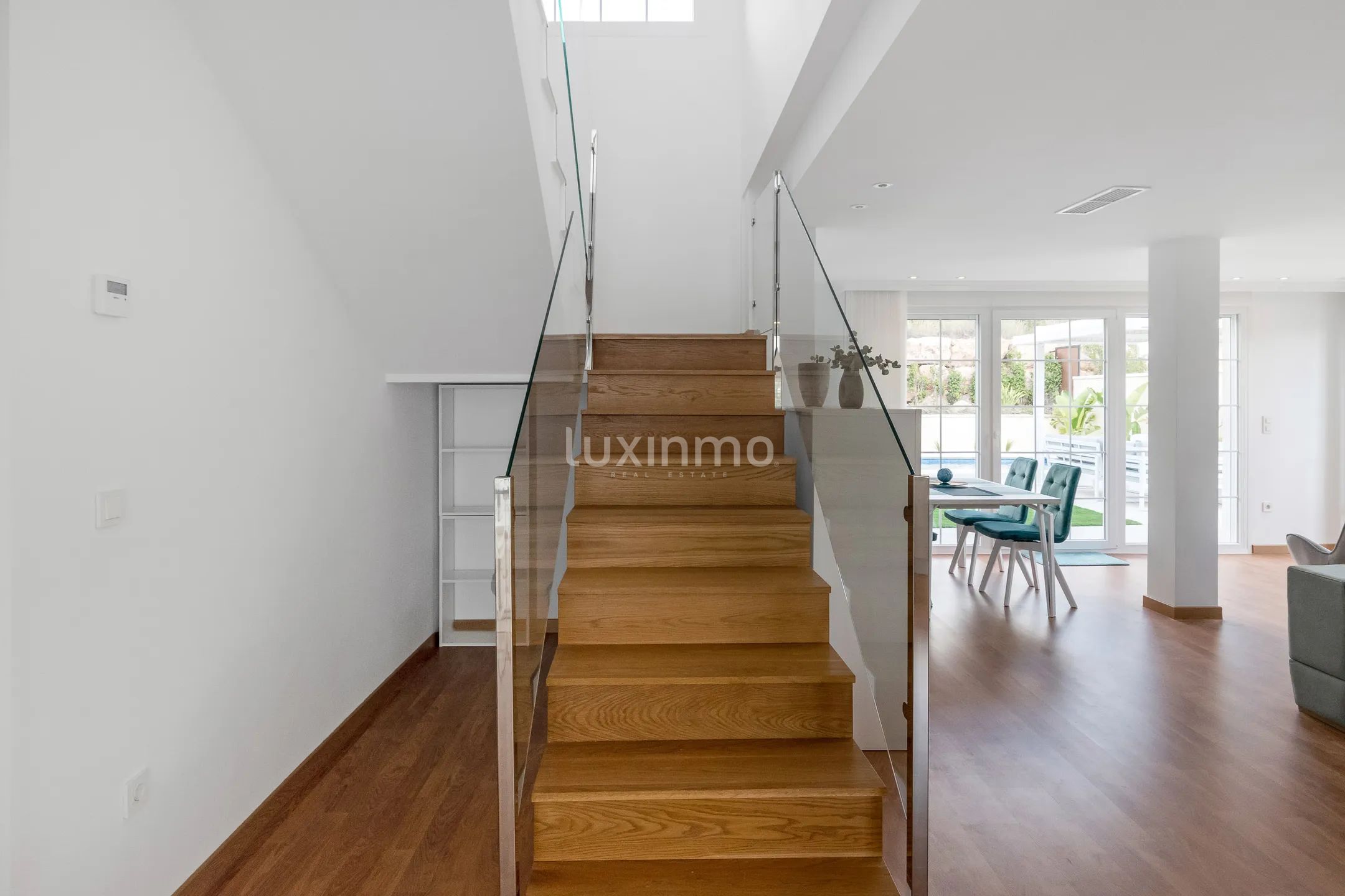 Дом с частным бассейном и захватывающим видом в Полопе — photo 11