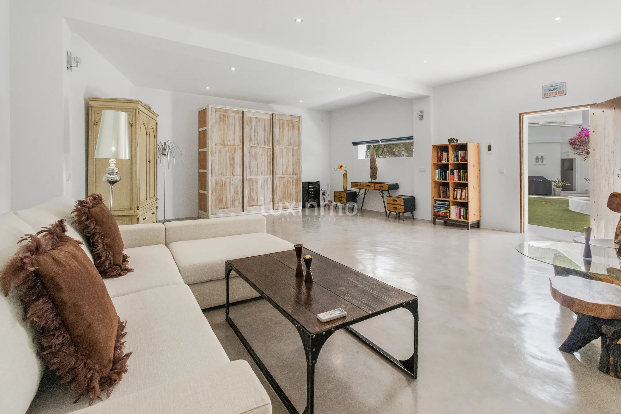 Villa til salgs med mye privatliv i Sa Carroca — photo 42