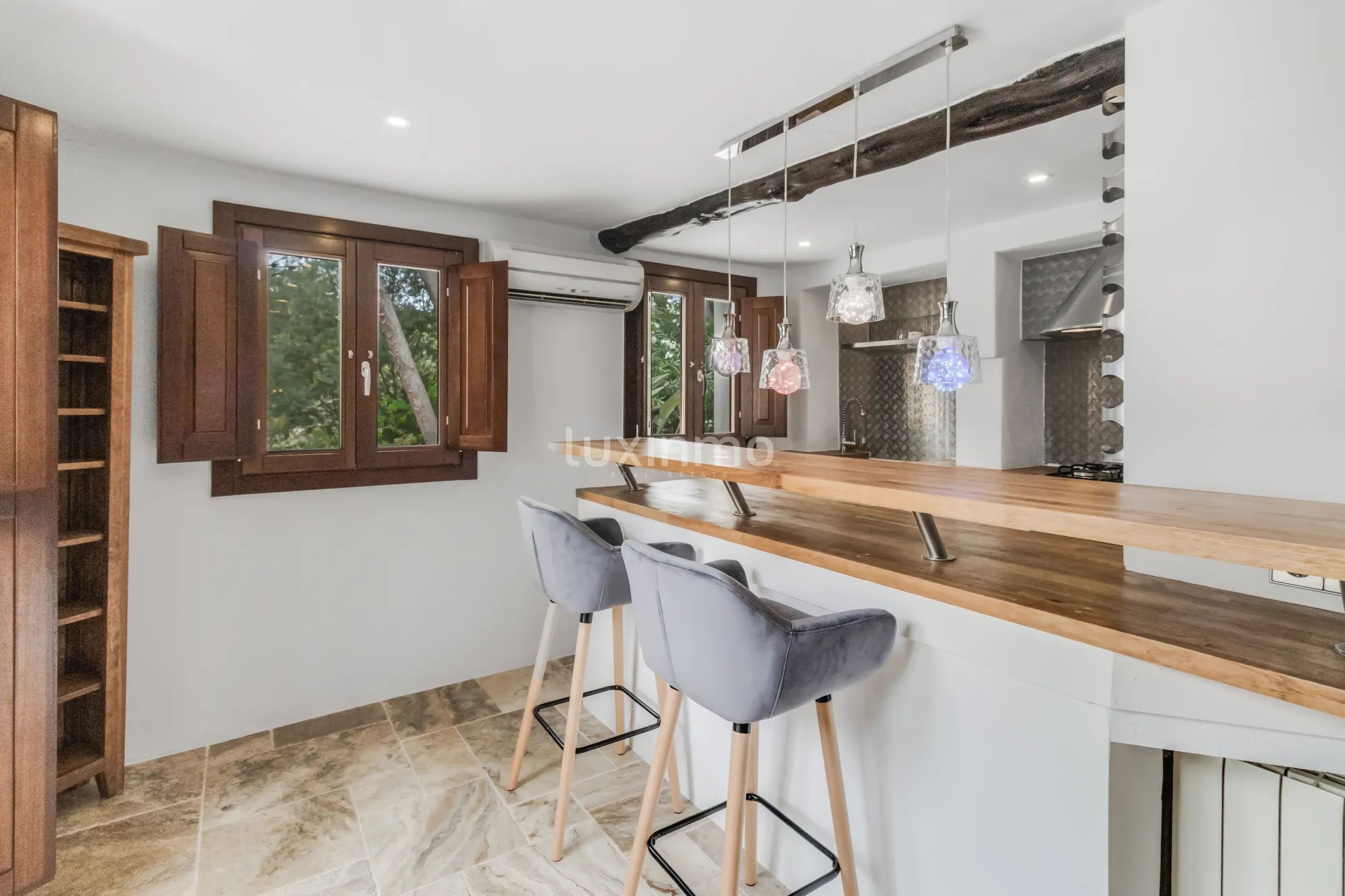 Villa til salgs med mye privatliv i Sa Carroca — photo 17