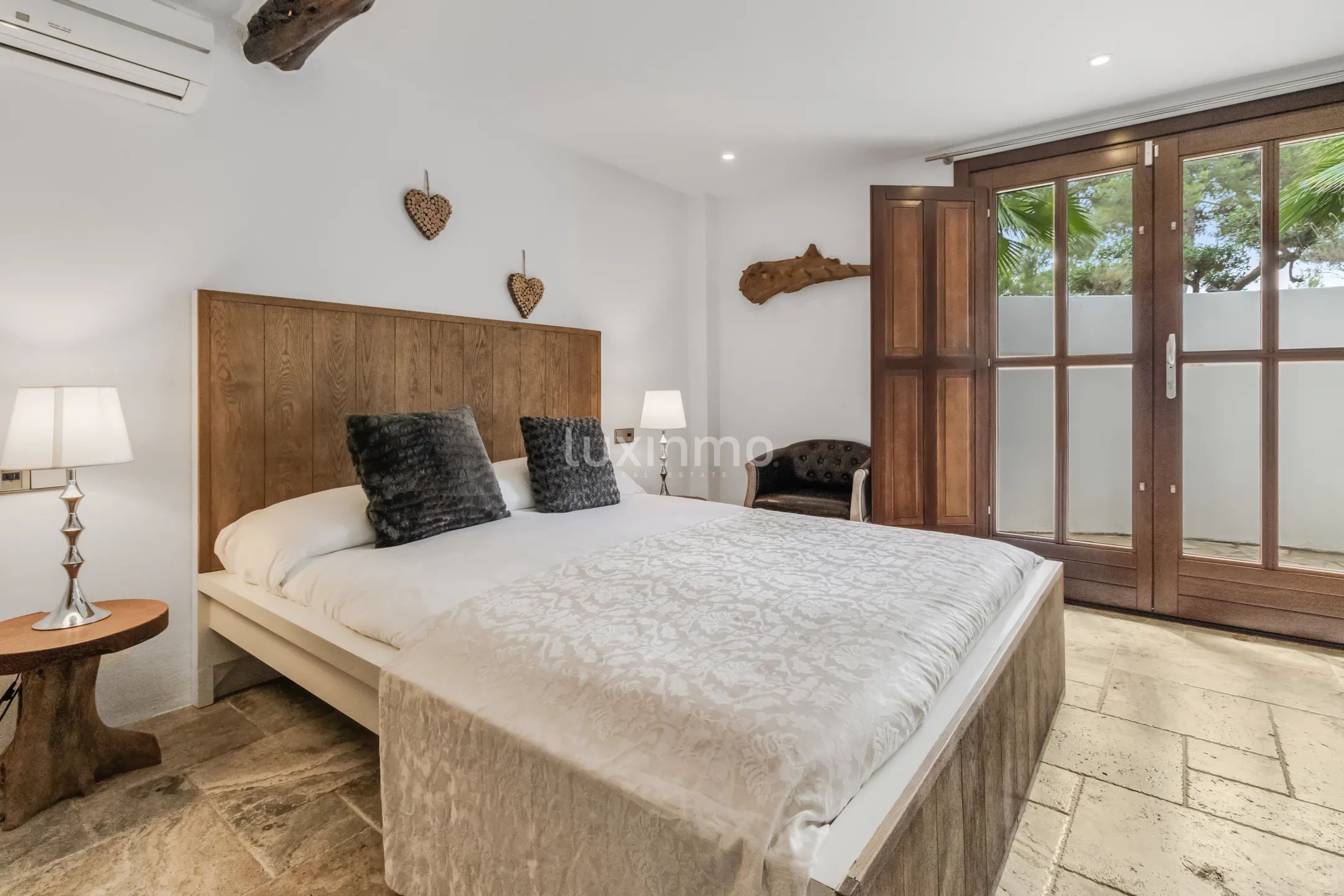 Villa til salgs med mye privatliv i Sa Carroca — photo 22