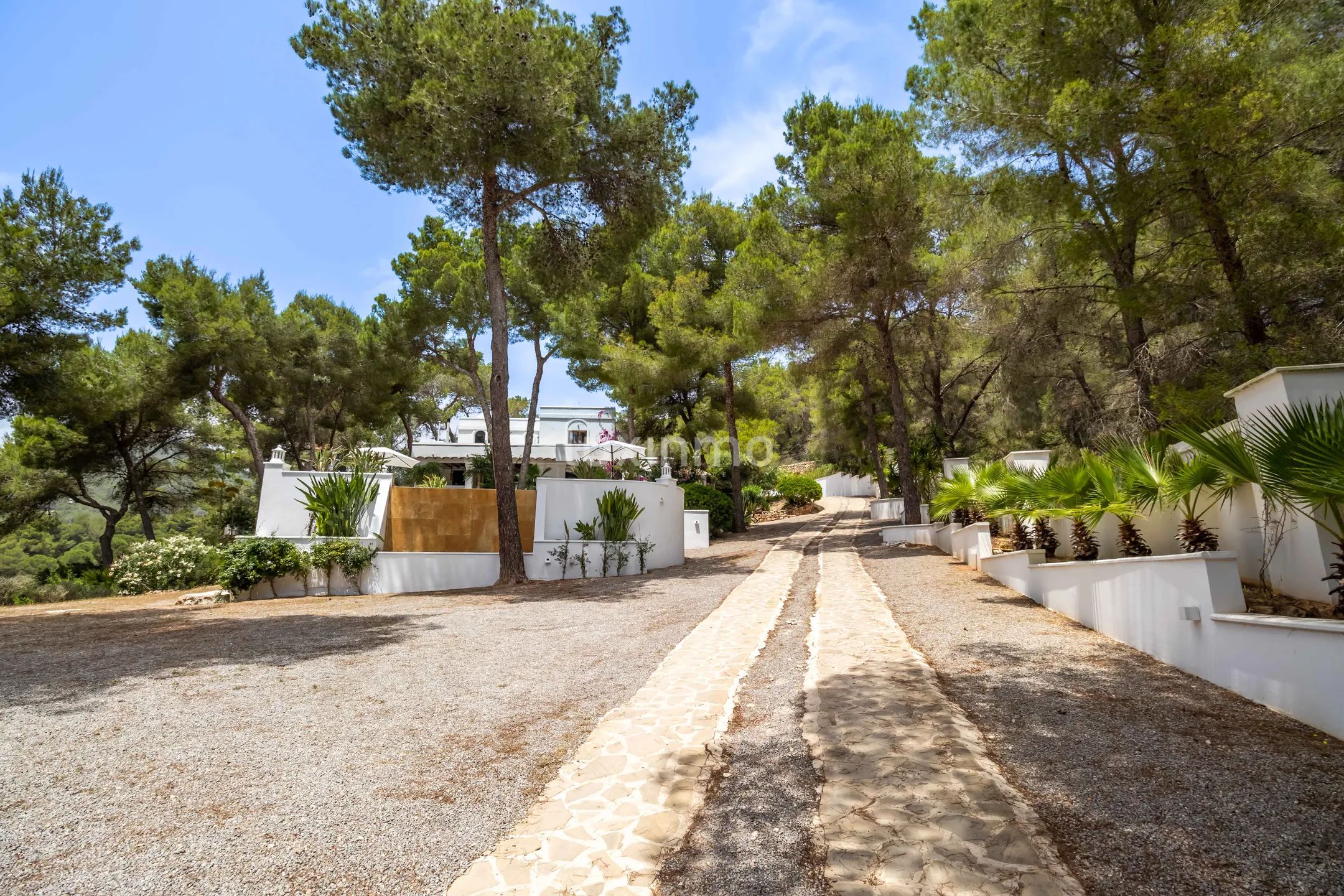 Villa til salgs med mye privatliv i Sa Carroca — photo 10