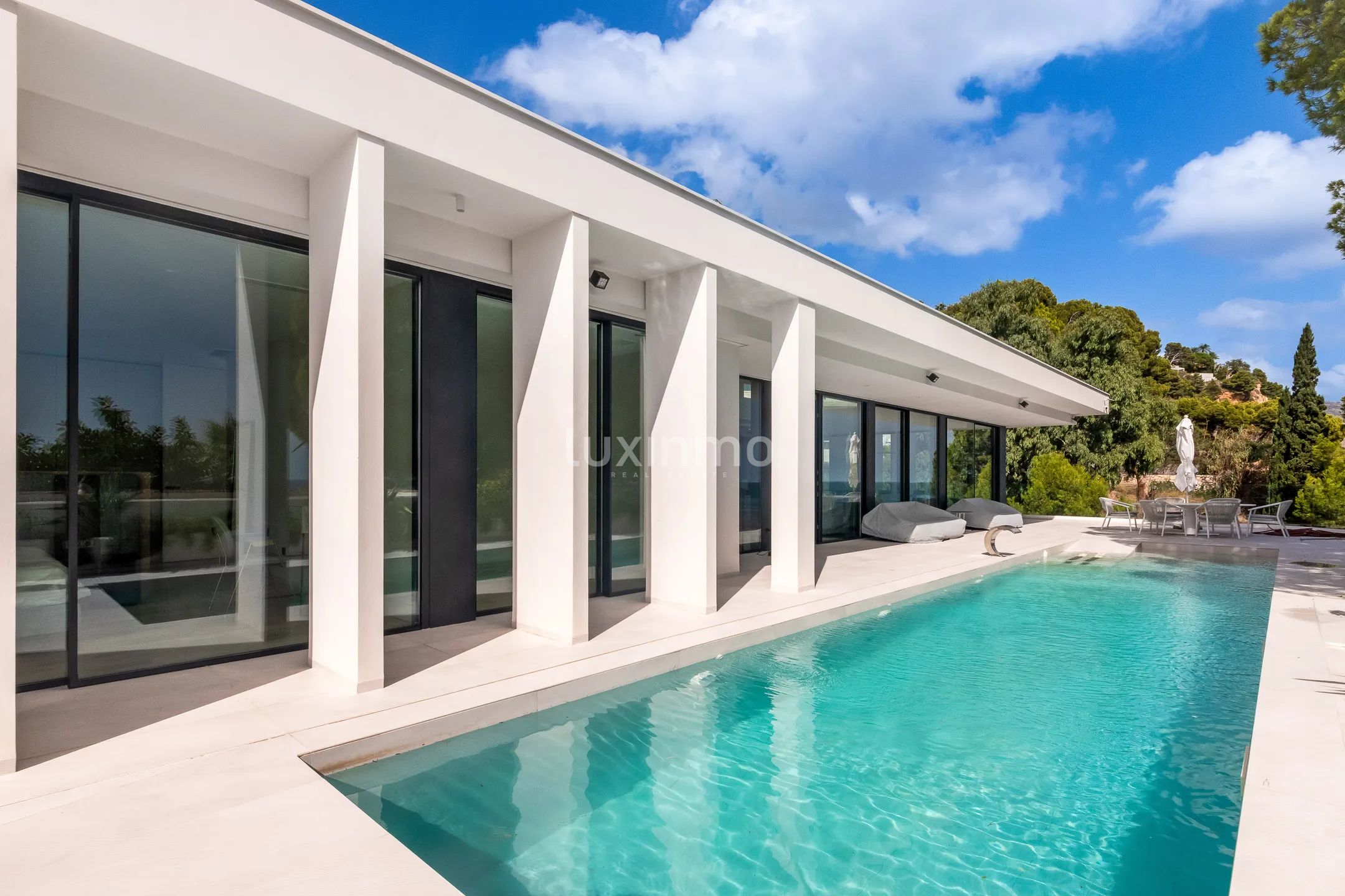 Роскошная современная вилла с видом на море в Альтеа — photo 44