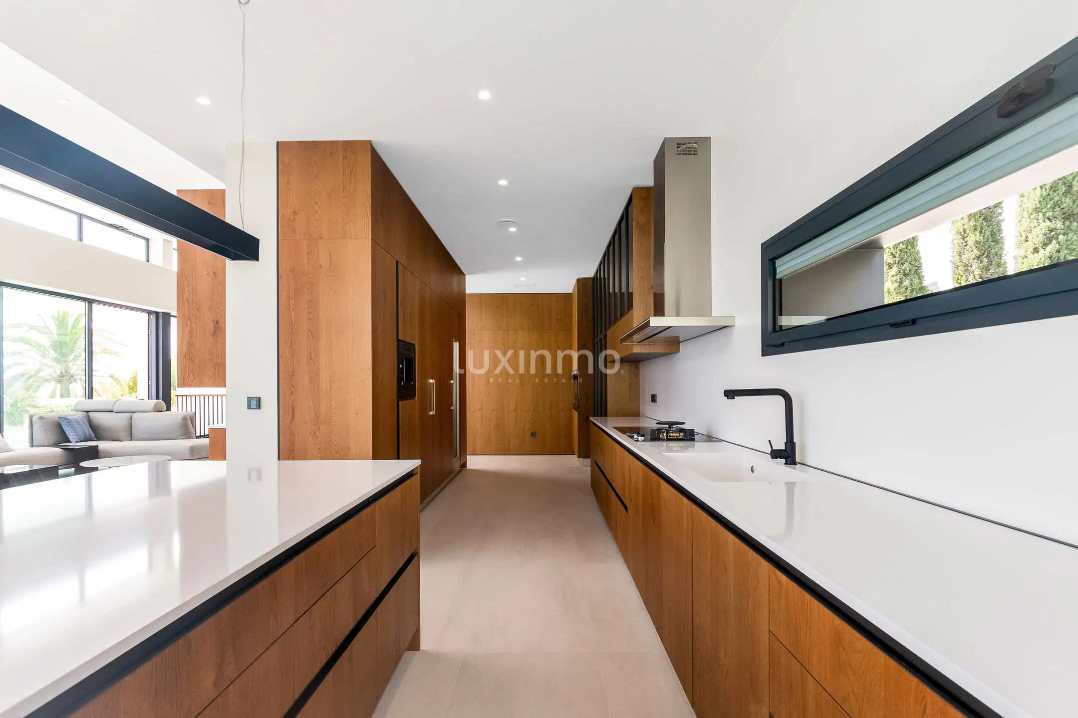 Роскошная современная вилла с видом на море в Альтеа — photo 12