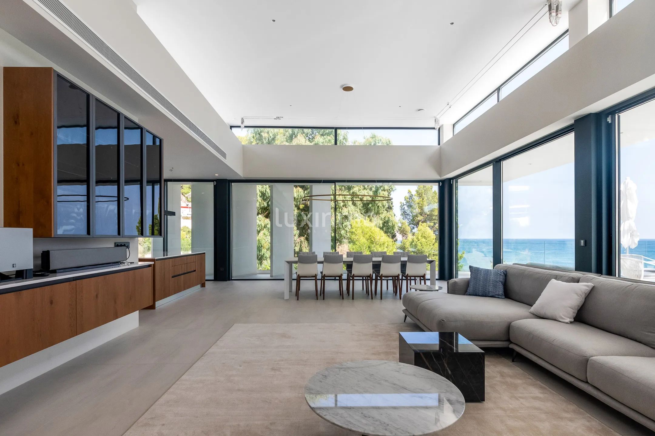 Роскошная современная вилла с видом на море в Альтеа — photo 8