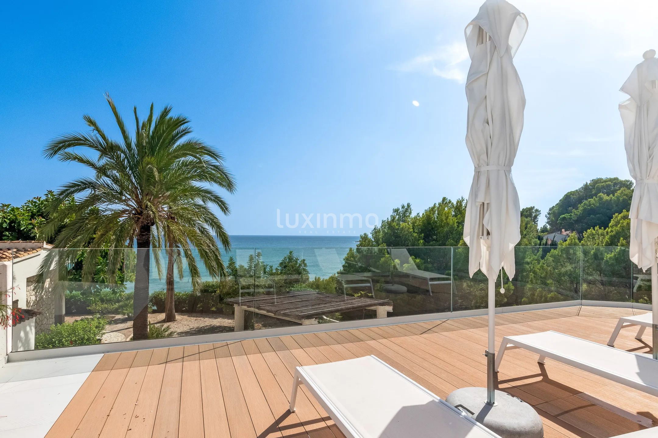 Luxurious modern villa with sea views in Altea — photo 22