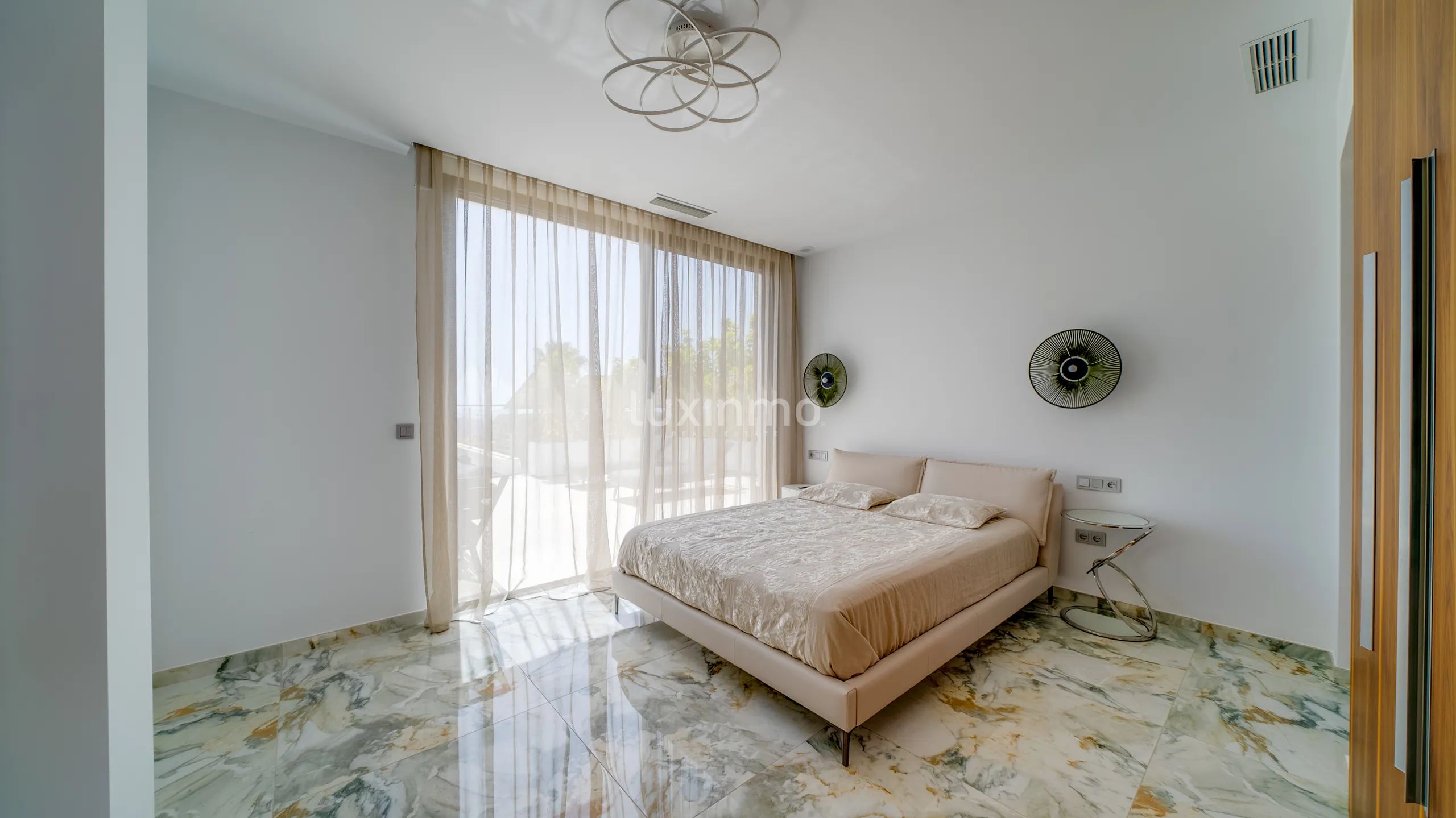 Preciosa villa con vistas al mar en venta en Finestrat — photo 22