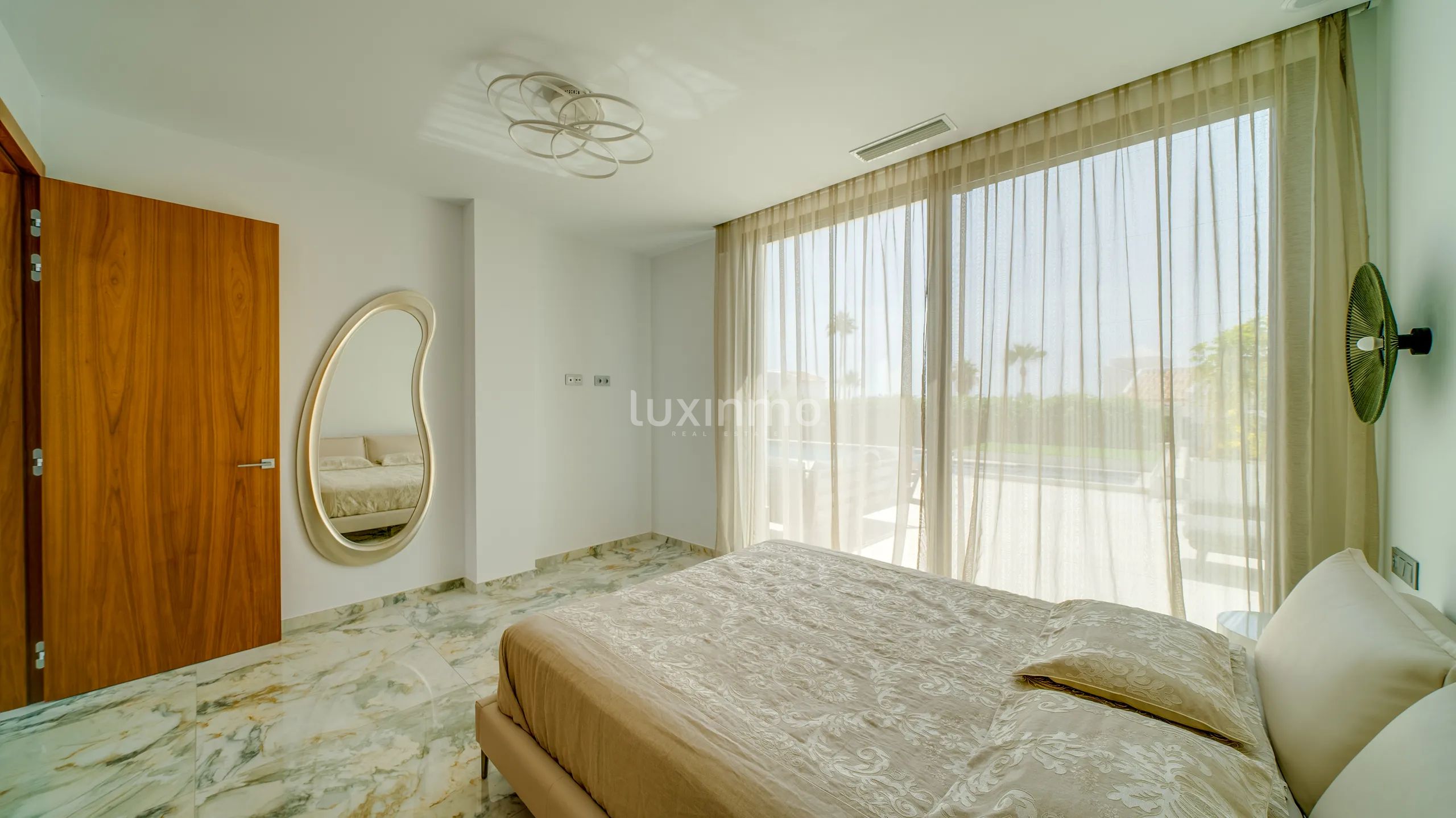Preciosa villa con vistas al mar en venta en Finestrat — photo 19