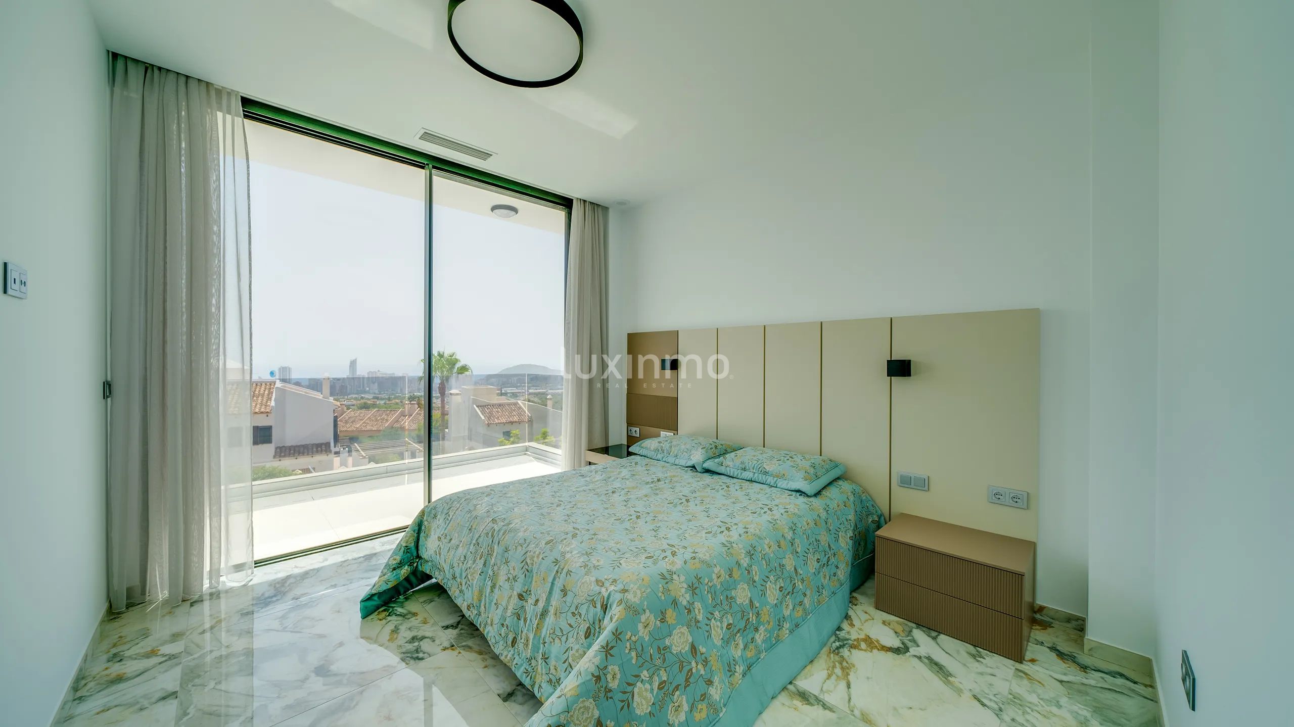 Belle villa avec vue sur la mer à vendre à Finestrat — photo 29