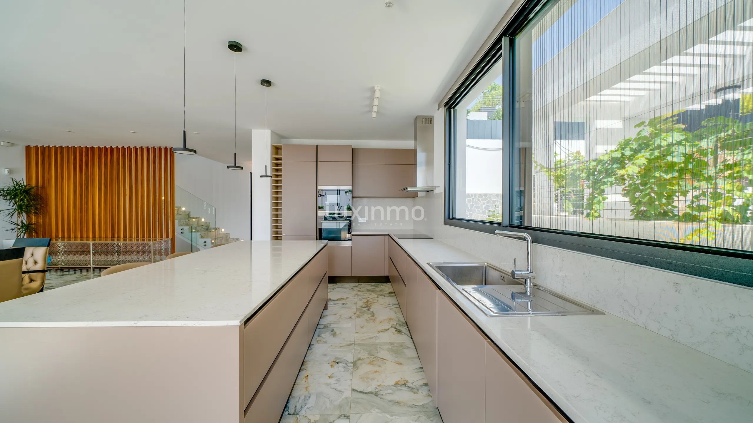Preciosa villa con vistas al mar en venta en Finestrat — photo 5