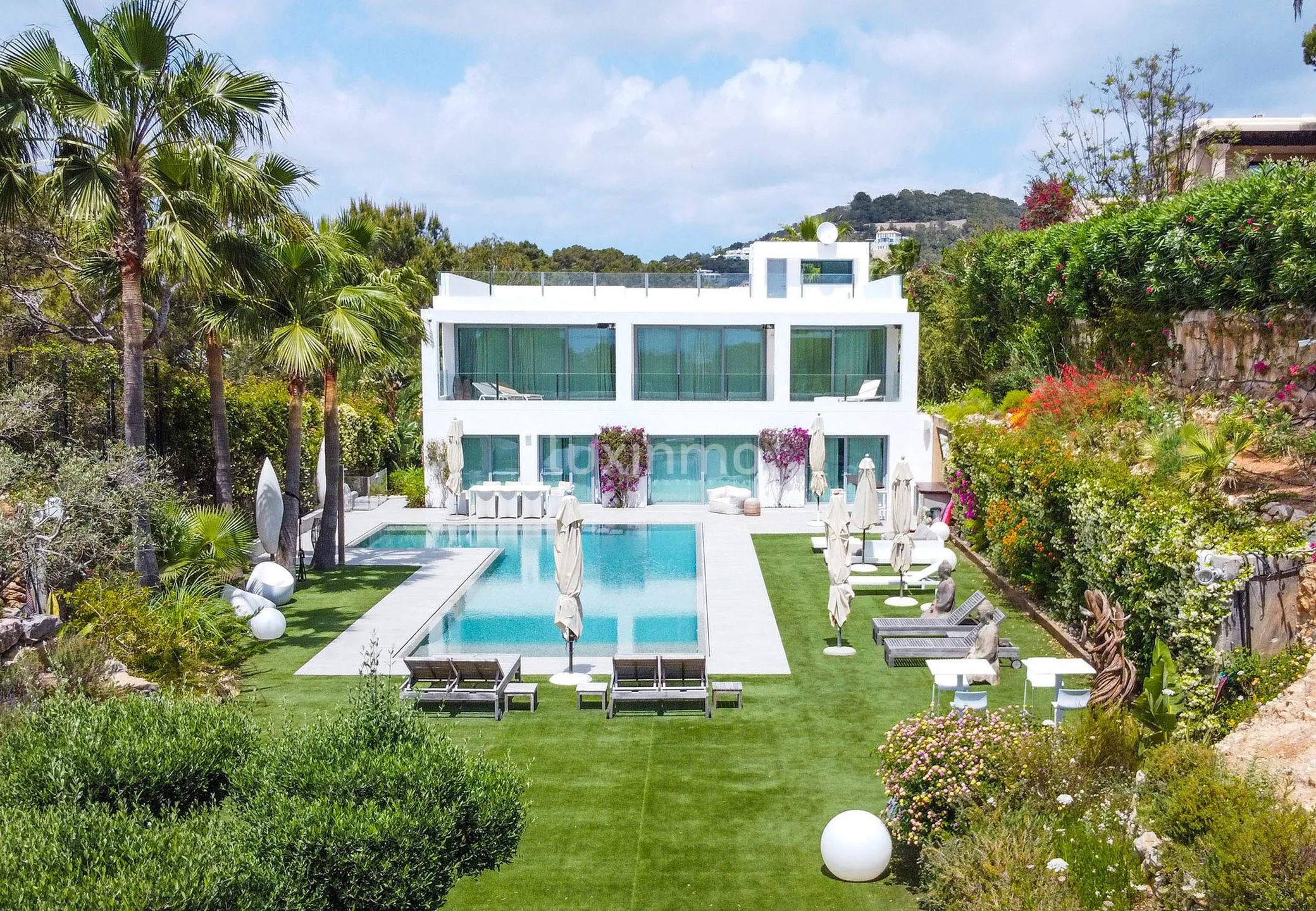 Contemporary villa with tourist licence in Jesus