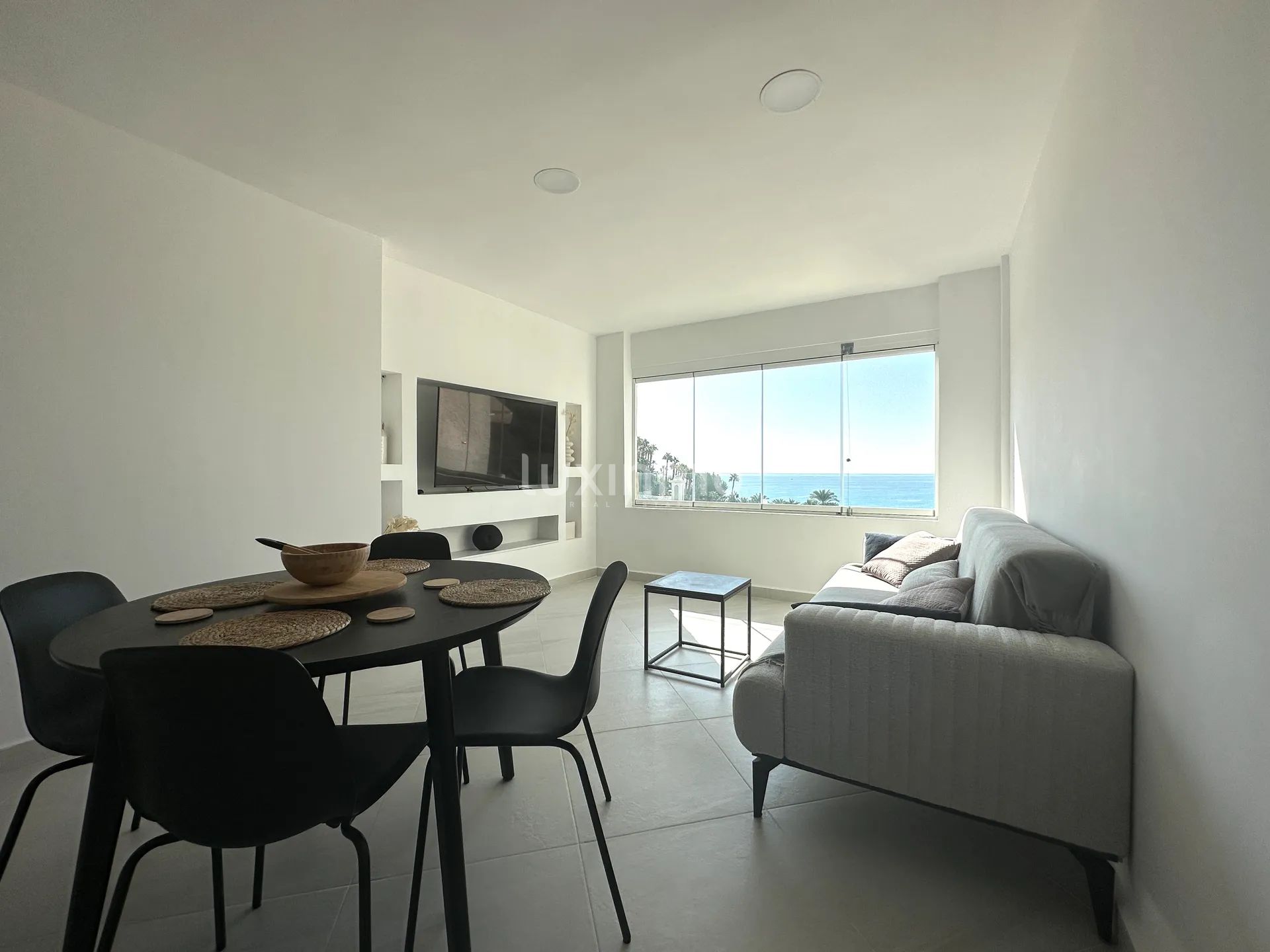 Precioso apartamento con vistas al mar en alquiler en Montiboli — photo 4