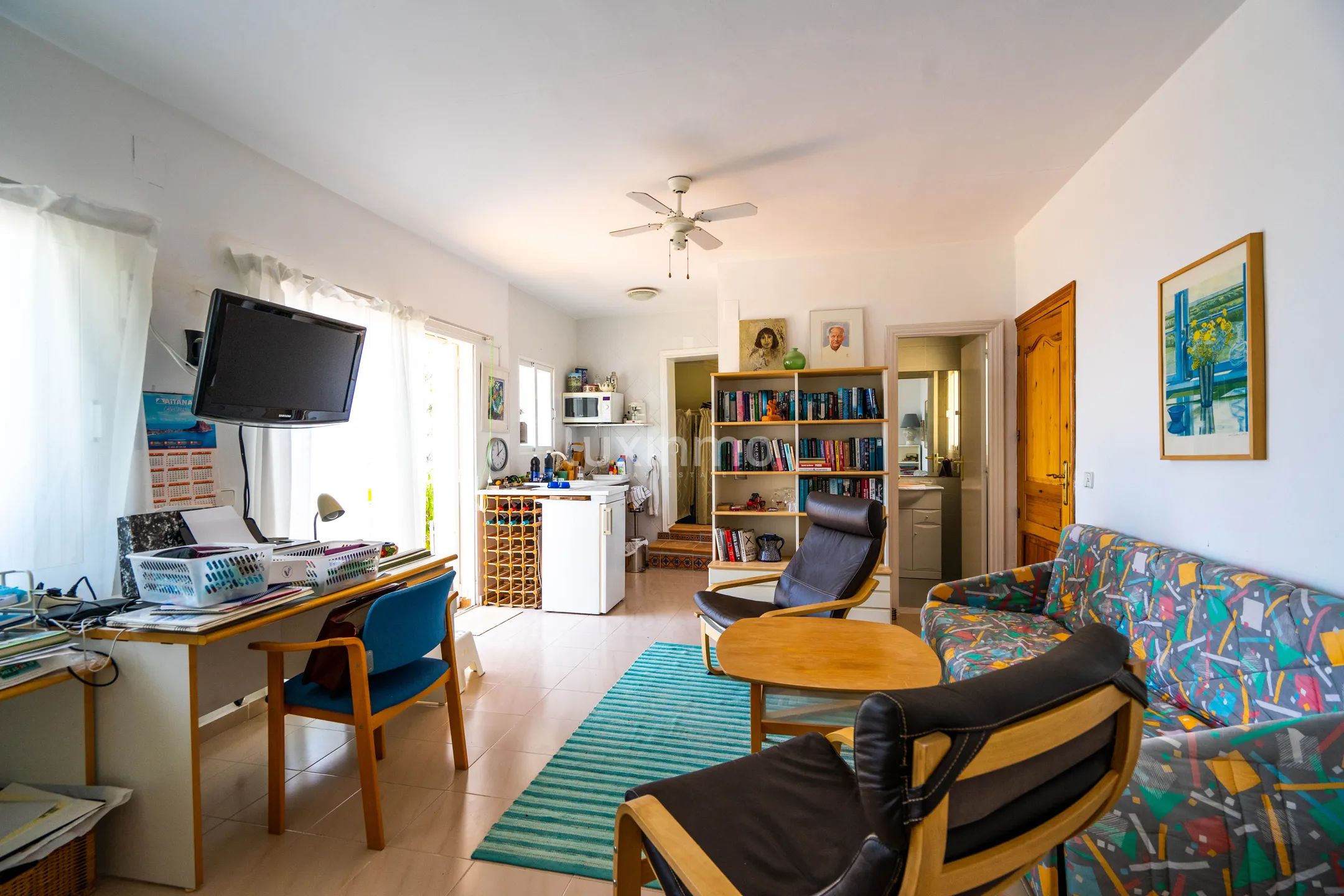 Villa for sale with sea and mountain views in Calpe — photo 17