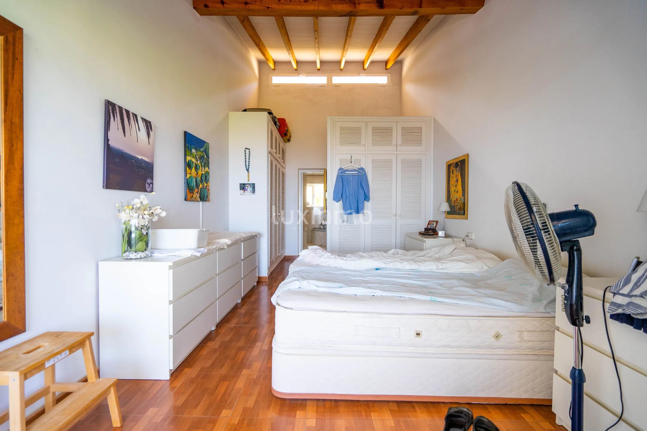 Villa for sale with sea and mountain views in Calpe — photo 12