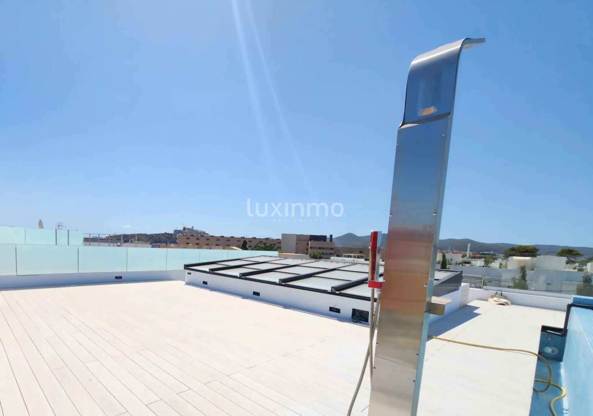 Luxuriöses Penthouse mit Pool und Meerblick in Eivissa, Ibiza — photo 32