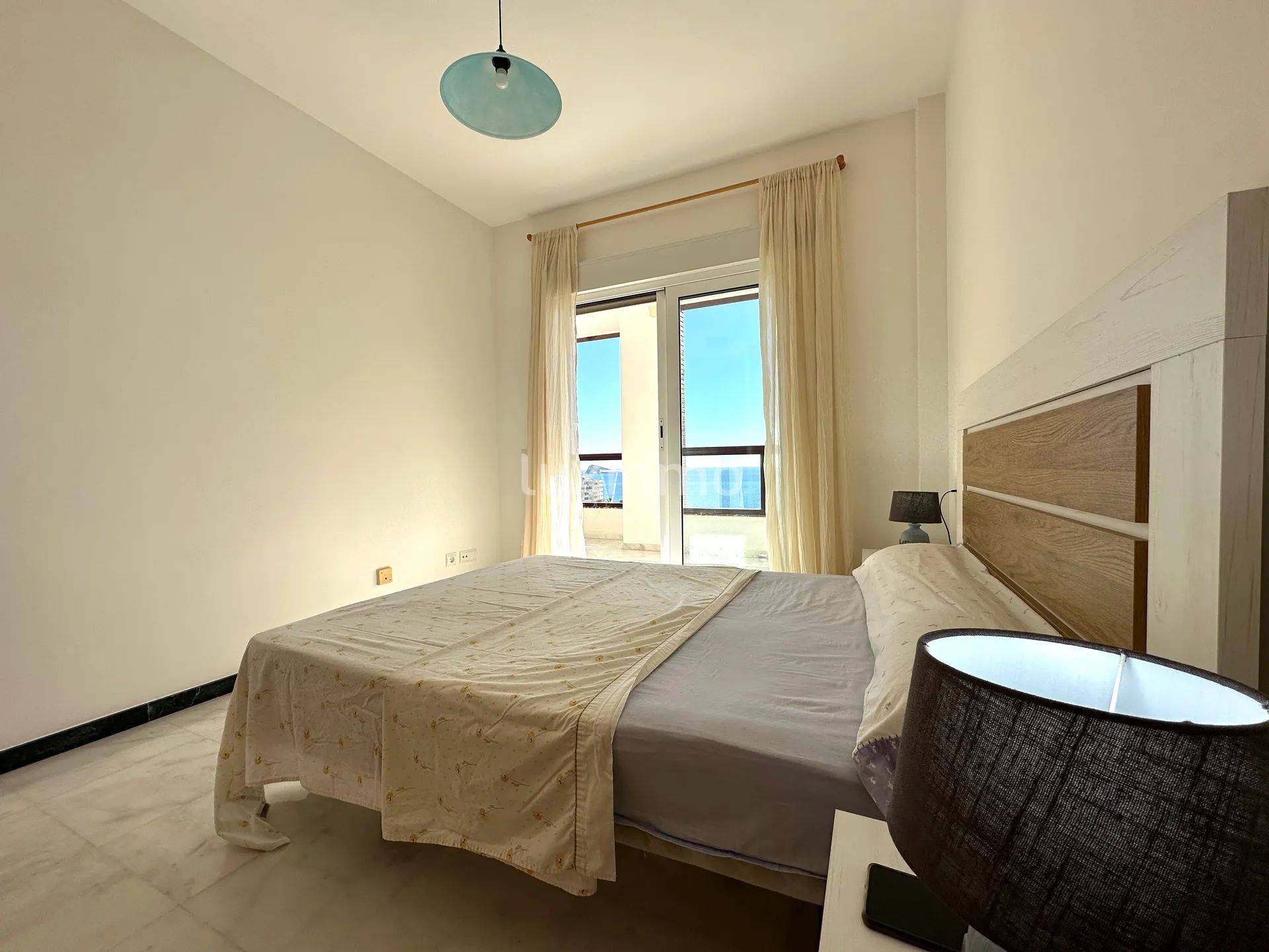 Flat with stunning views for rent in Benidorm — photo 9