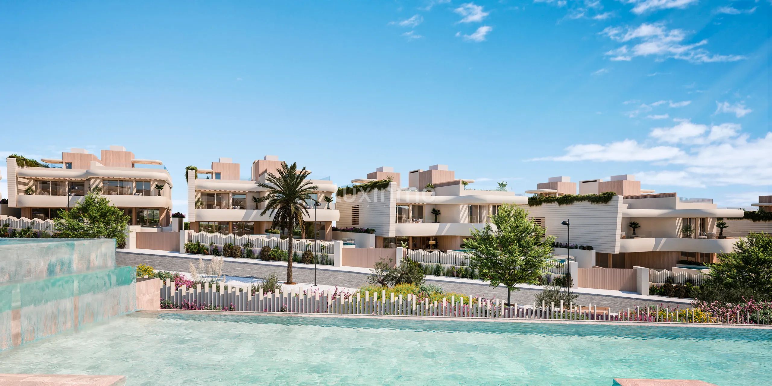 3 Bed Townhouse in Marbella — photo 1