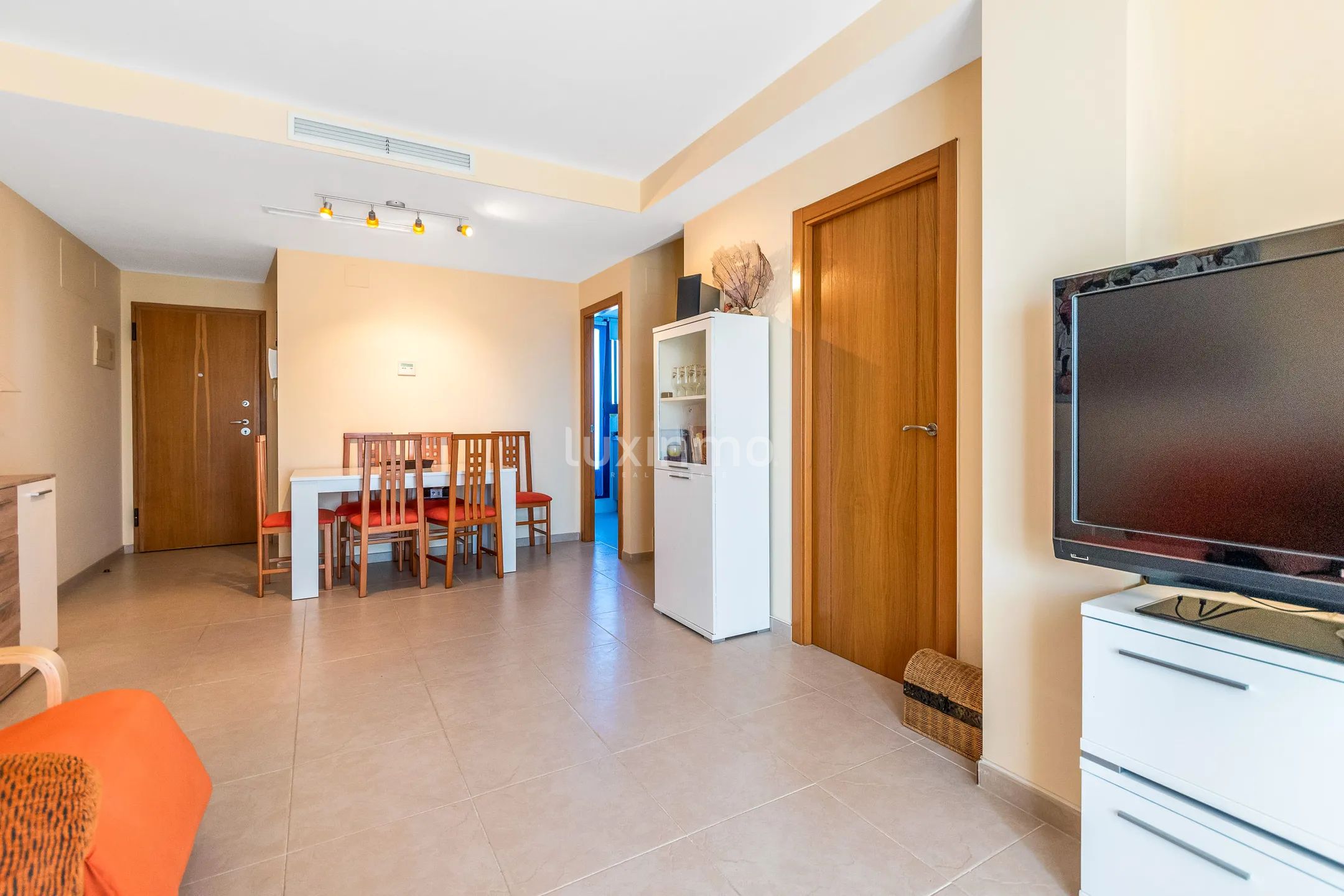 Duplex for sale with sea views in Denia — photo 3