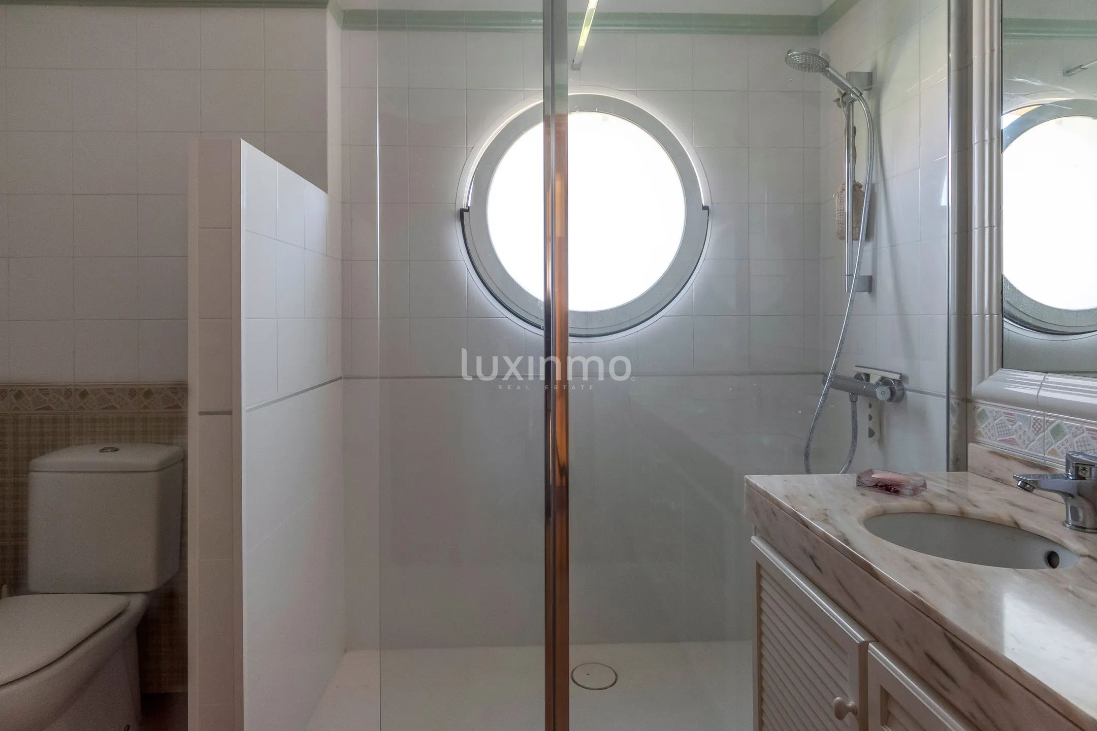 Uroczy dom wolnostojący z prywatnym ogrodem w Pueblo Levante, Benidorm — photo 28
