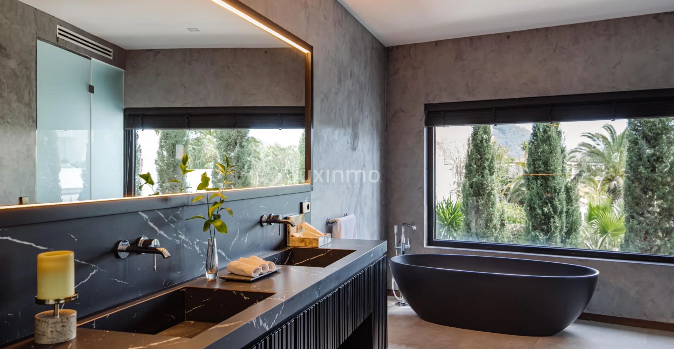 Lujosa villa con vistas al mar en Can Furnet, Ibiza — photo 12