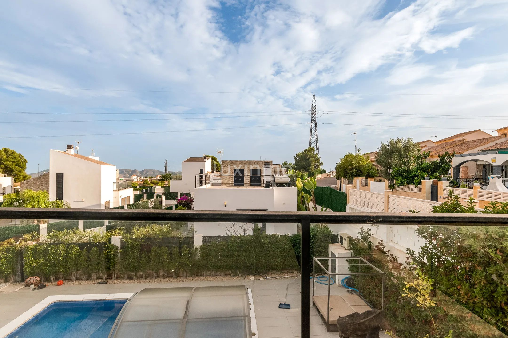 Impresionante casa unifamiliar moderna en Polop — photo 25