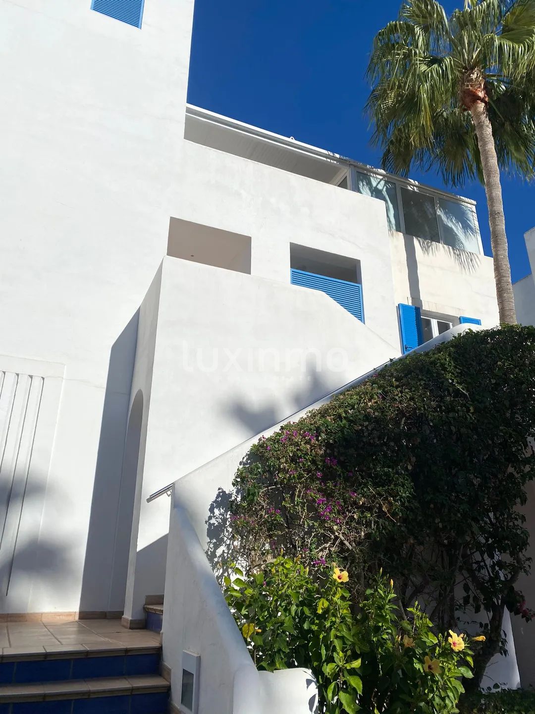 Prachtig appartement aan het strand met uitzicht op zee in Santa Eulària des Riu — photo 3