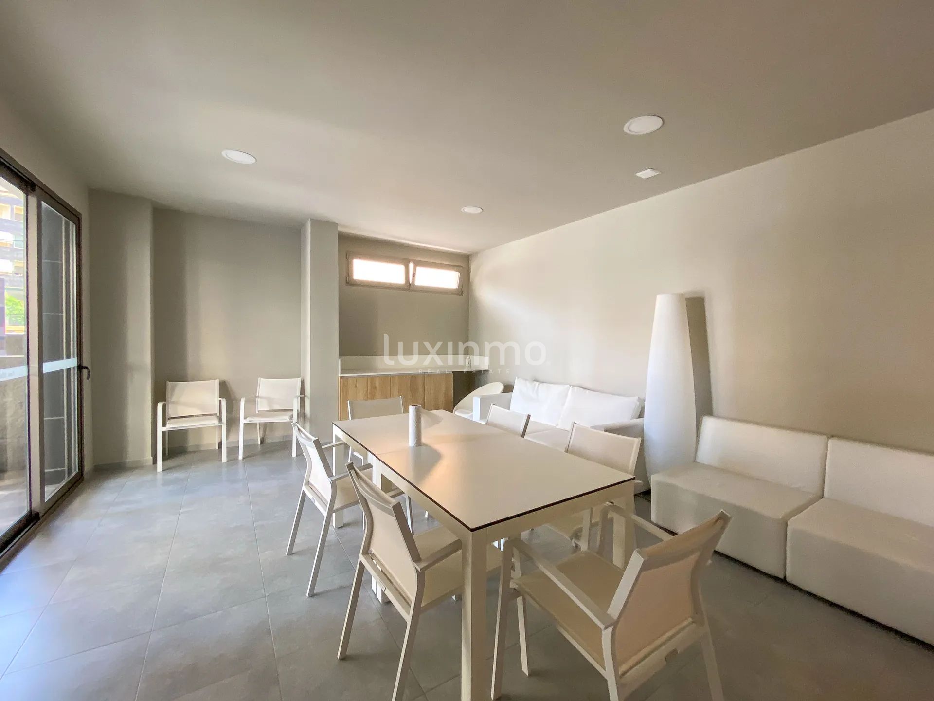 Nowoczesny penthouse z widokiem na morze w Campello — photo 27