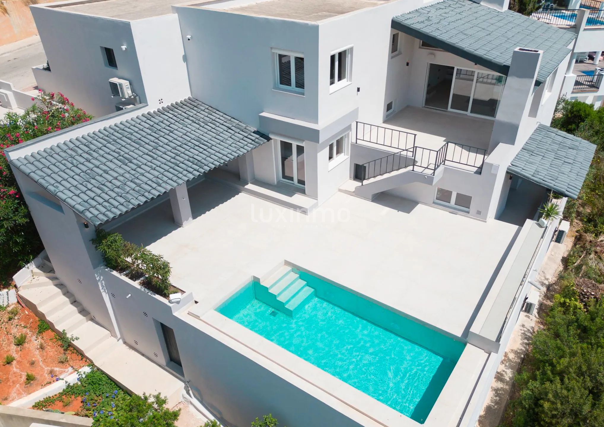 Villa moderne avec vue sur la mer et licence touristique à Can Furnet, Santa Eularia, Ibiza — photo 21