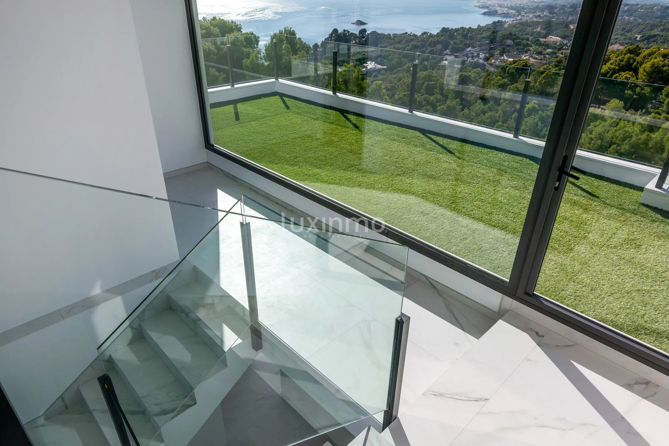 Nydelig villa med havutsikt til salgs i Altea Hills — photo 7