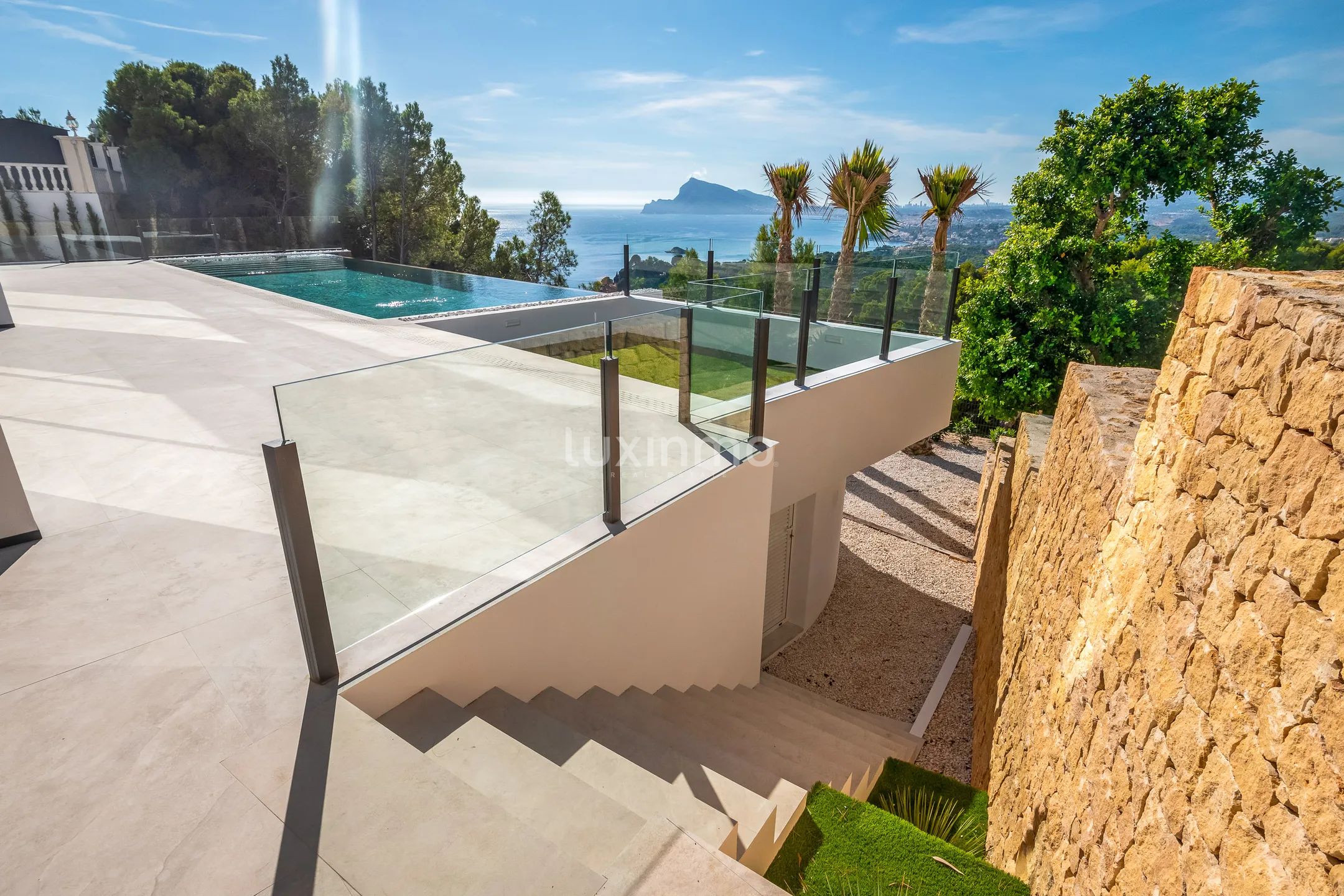 Nydelig villa med havutsikt til salgs i Altea Hills — photo 24