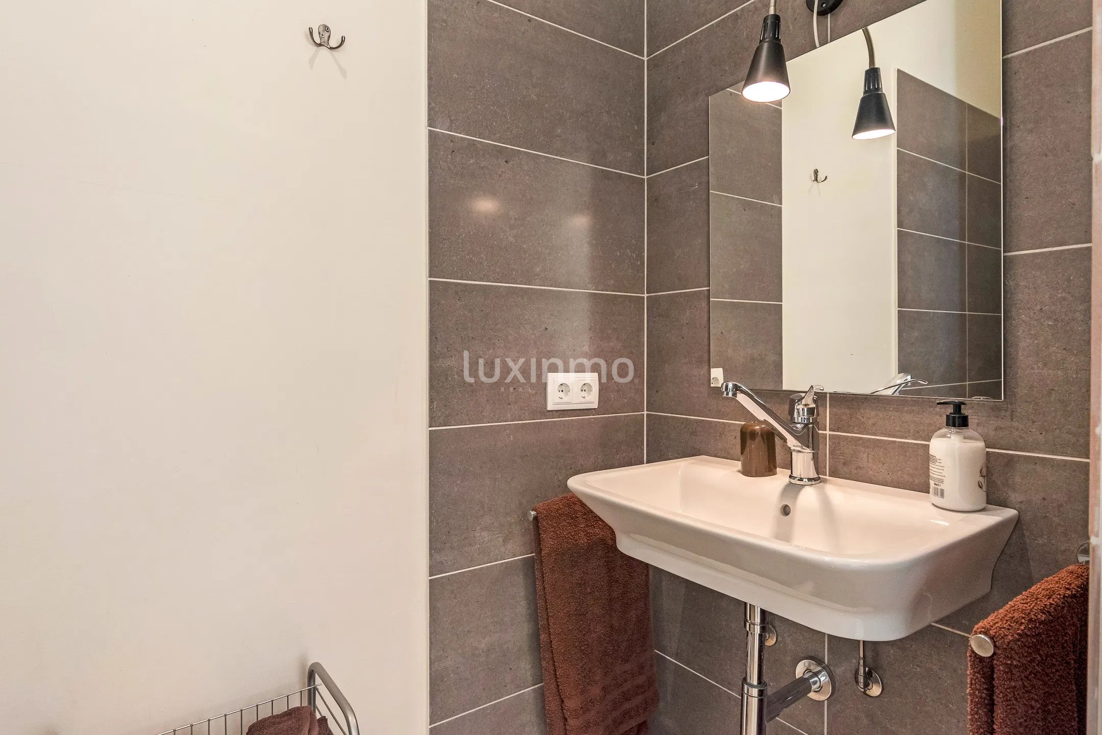 Stunning villa with breathtaking panoramic views of sea & mountain — photo 43