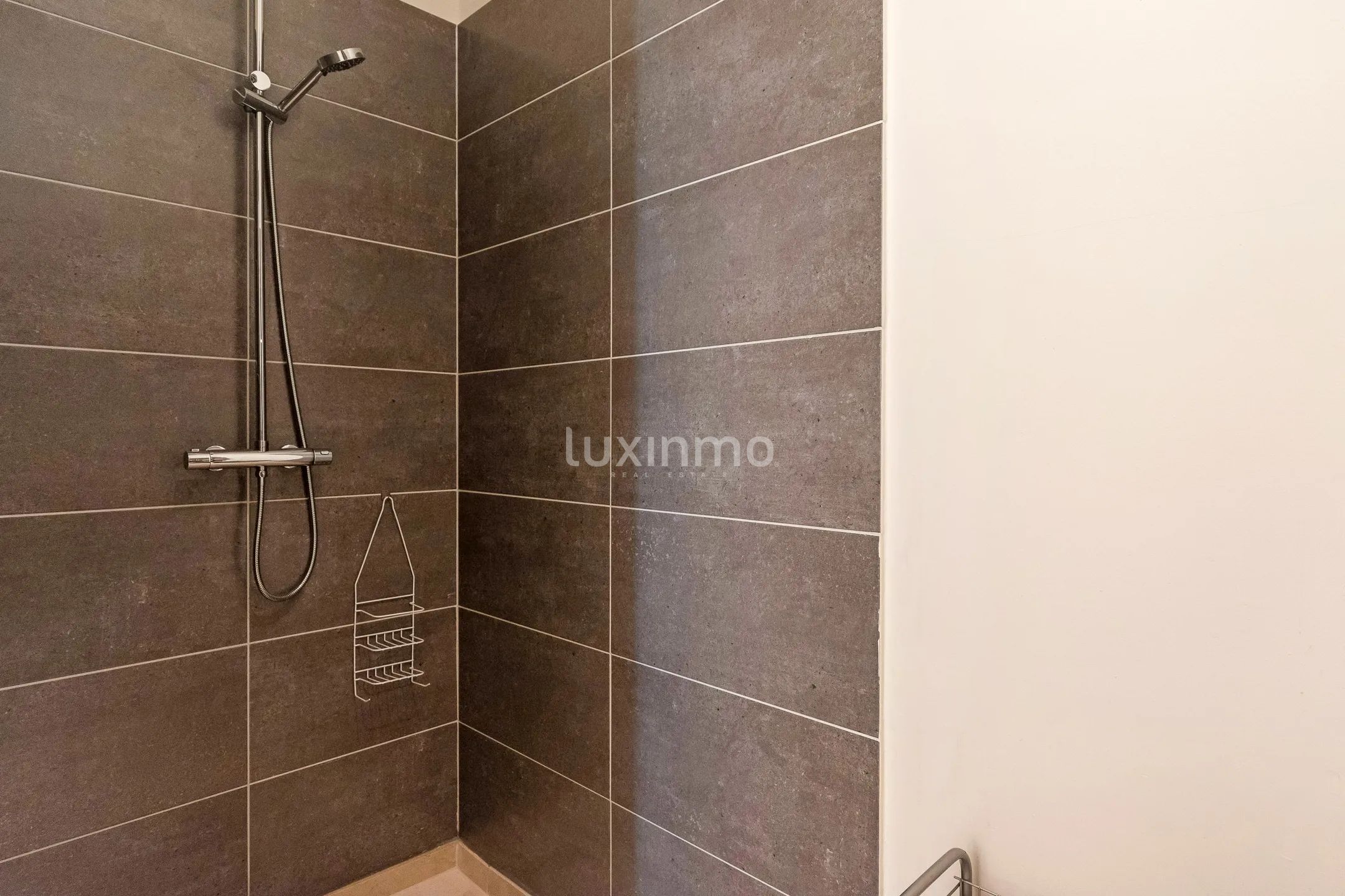 Stunning villa with breathtaking panoramic views of sea & mountain — photo 42