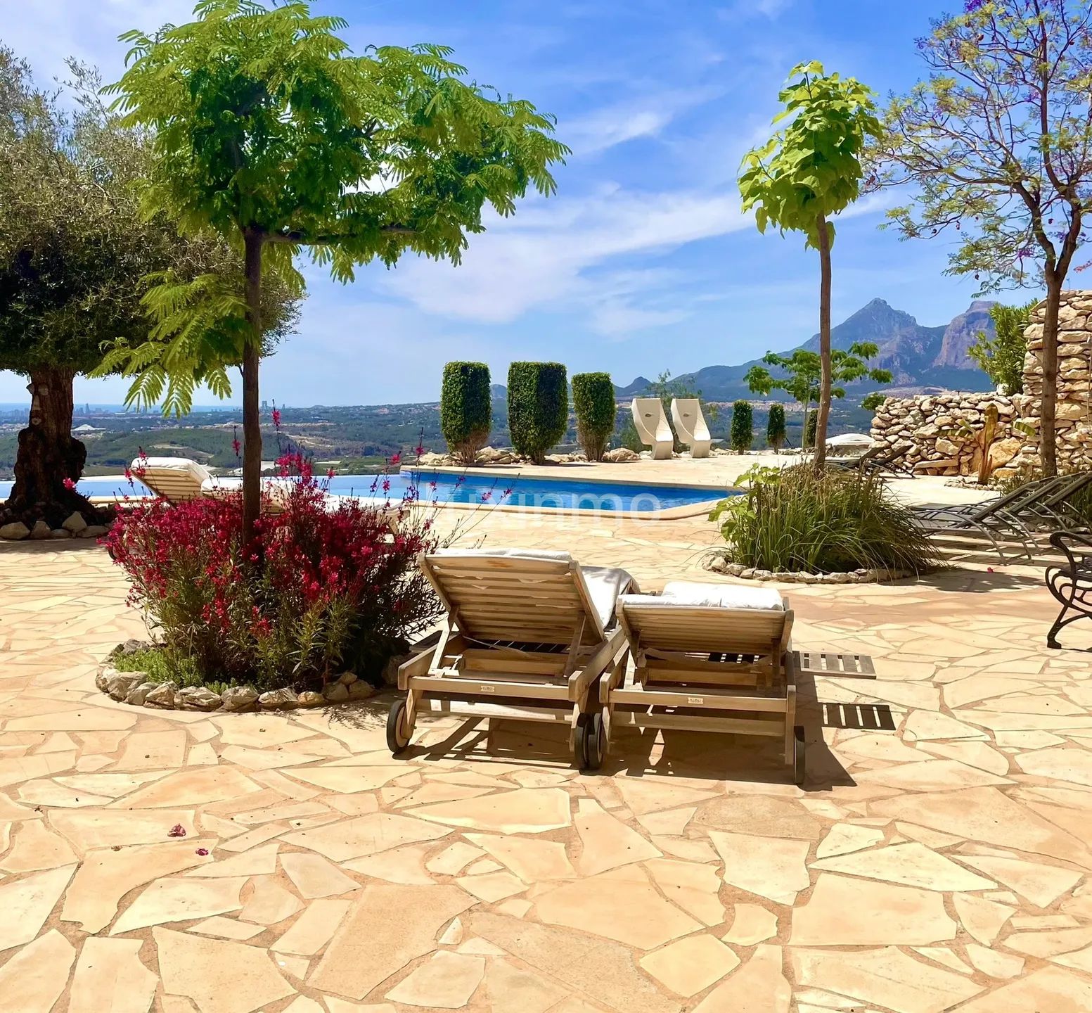 Stunning villa with breathtaking panoramic views of sea & mountain — photo 7