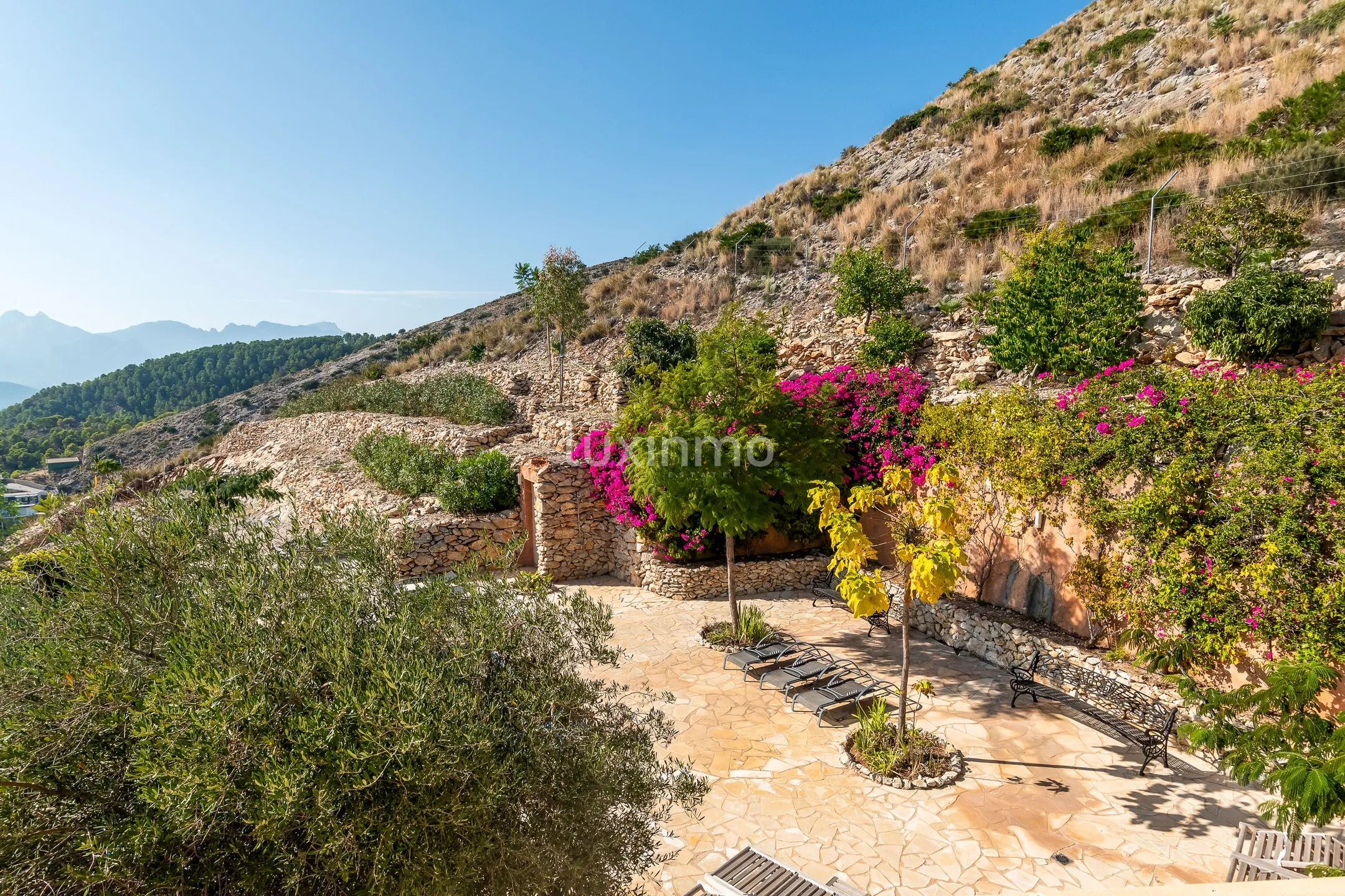 Impresionante villa con impresionantes vistas panorámicas al mar y a la montaña — photo 27