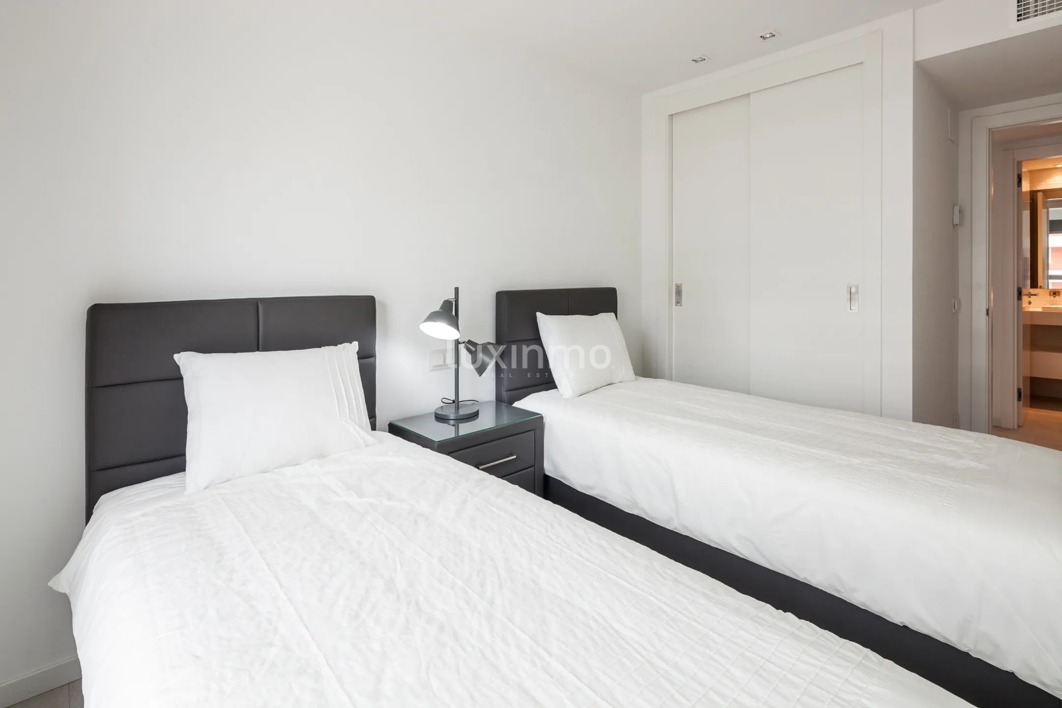 Modern flat for sale in The White Angel, Ibiza — photo 24