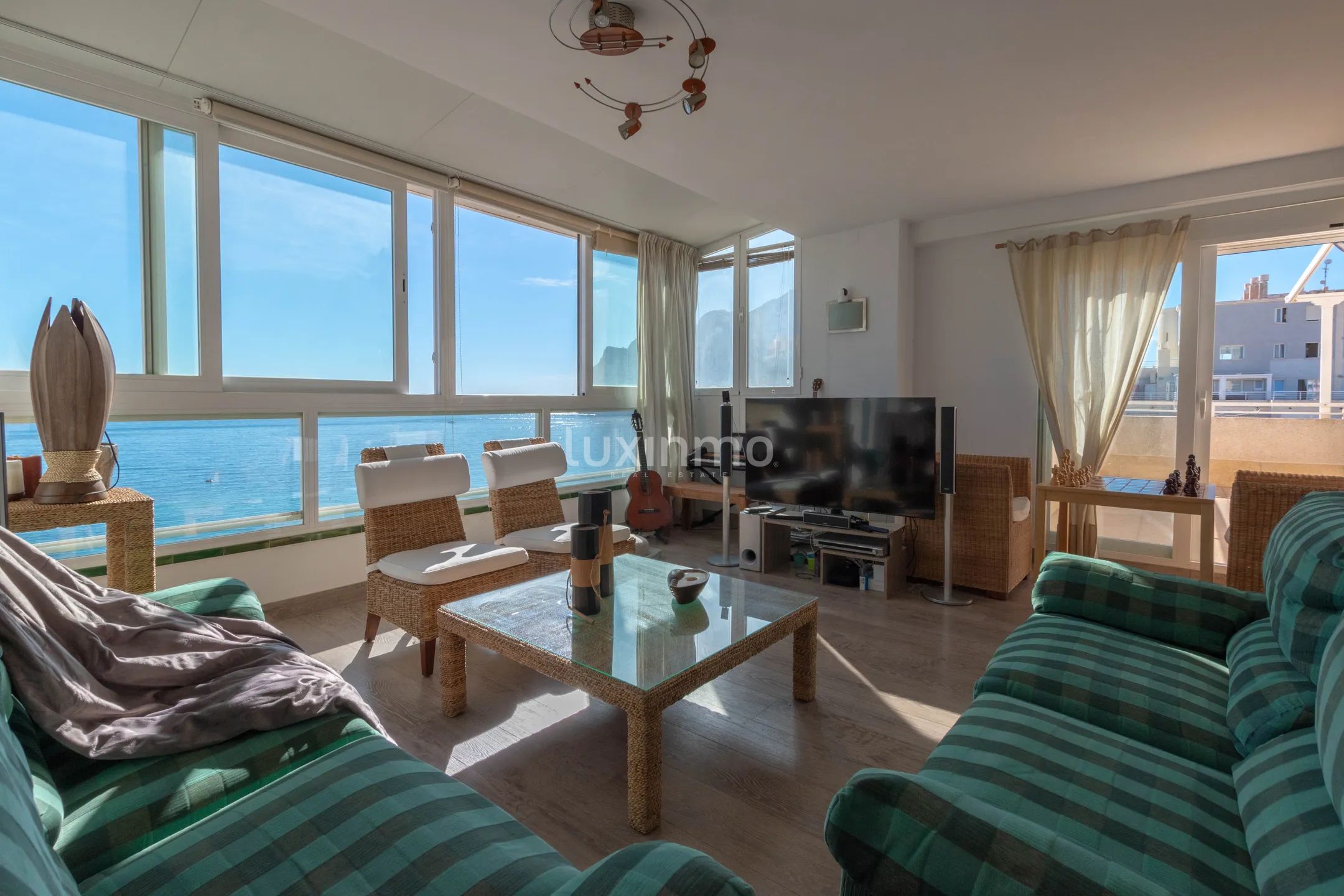 Penthouse for sale with sea views in Calpe — photo 12