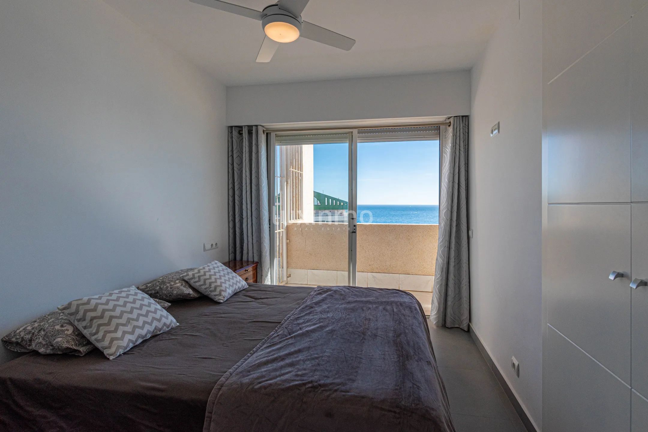 Penthouse for sale with sea views in Calpe — photo 20