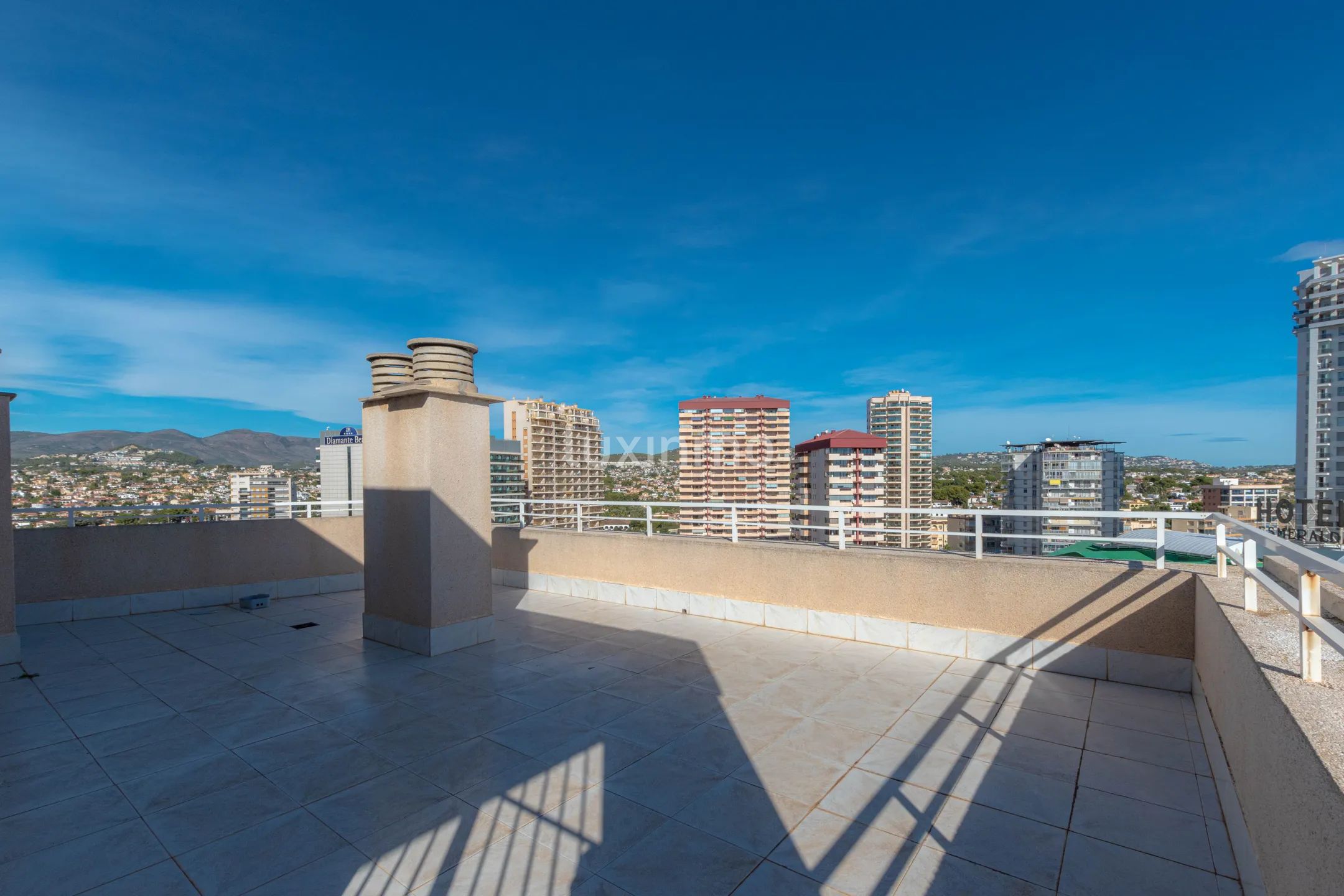 Penthouse for sale with sea views in Calpe — photo 29