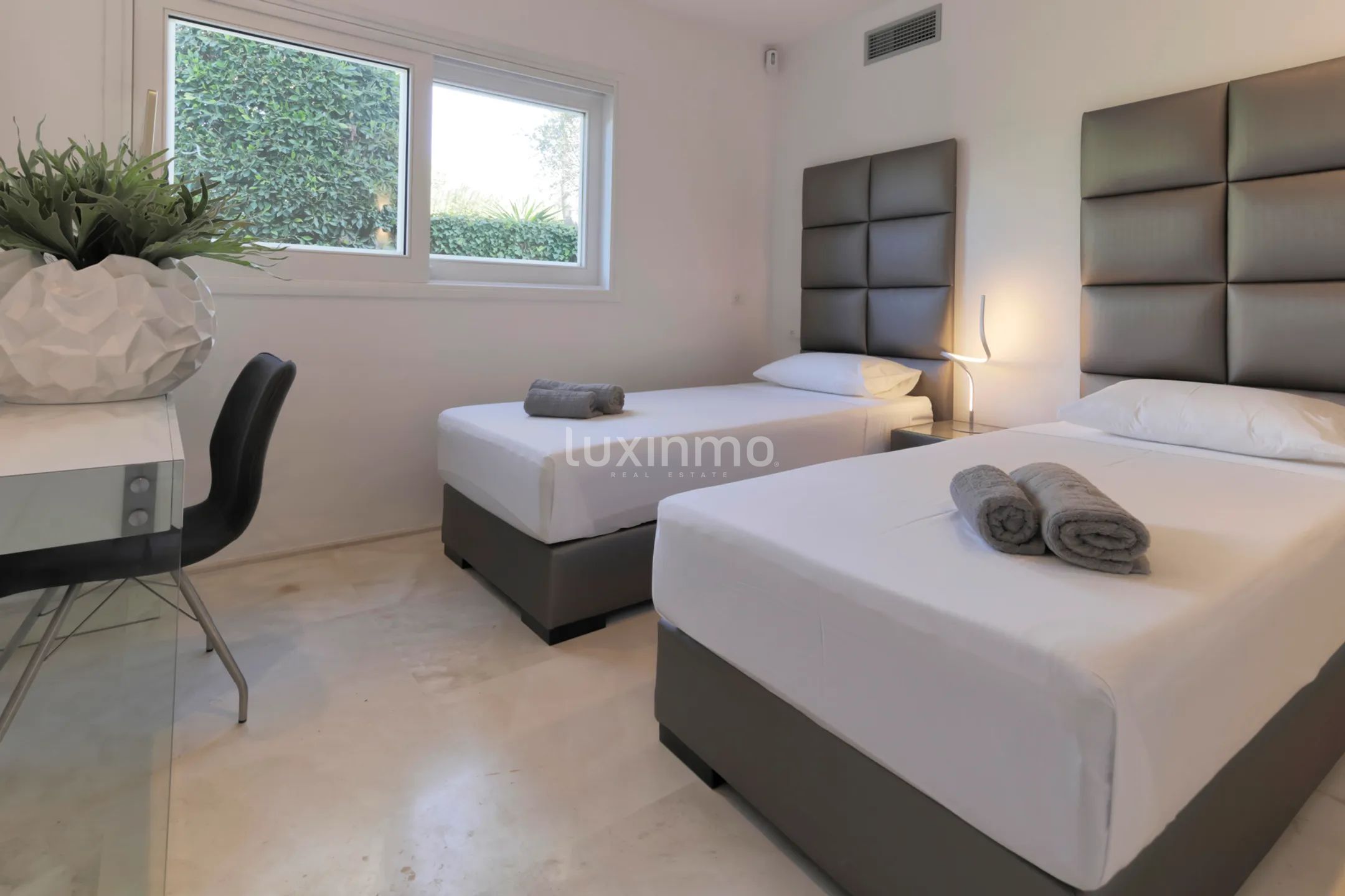 Lujosa Casa Independiente con Licencia Turística, en Jesús, Cap Martinet — photo 31