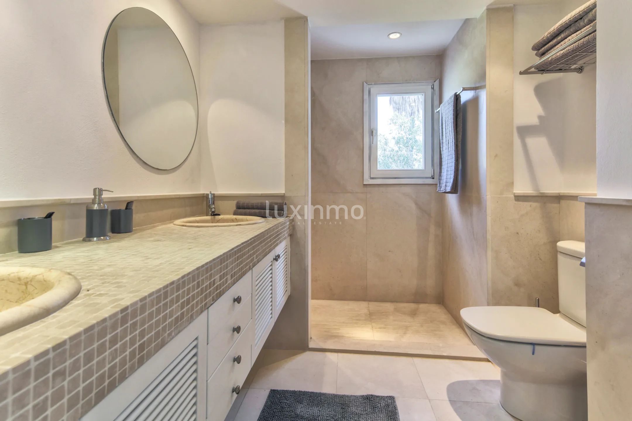 Lujosa Casa Independiente con Licencia Turística, en Jesús, Cap Martinet — photo 17