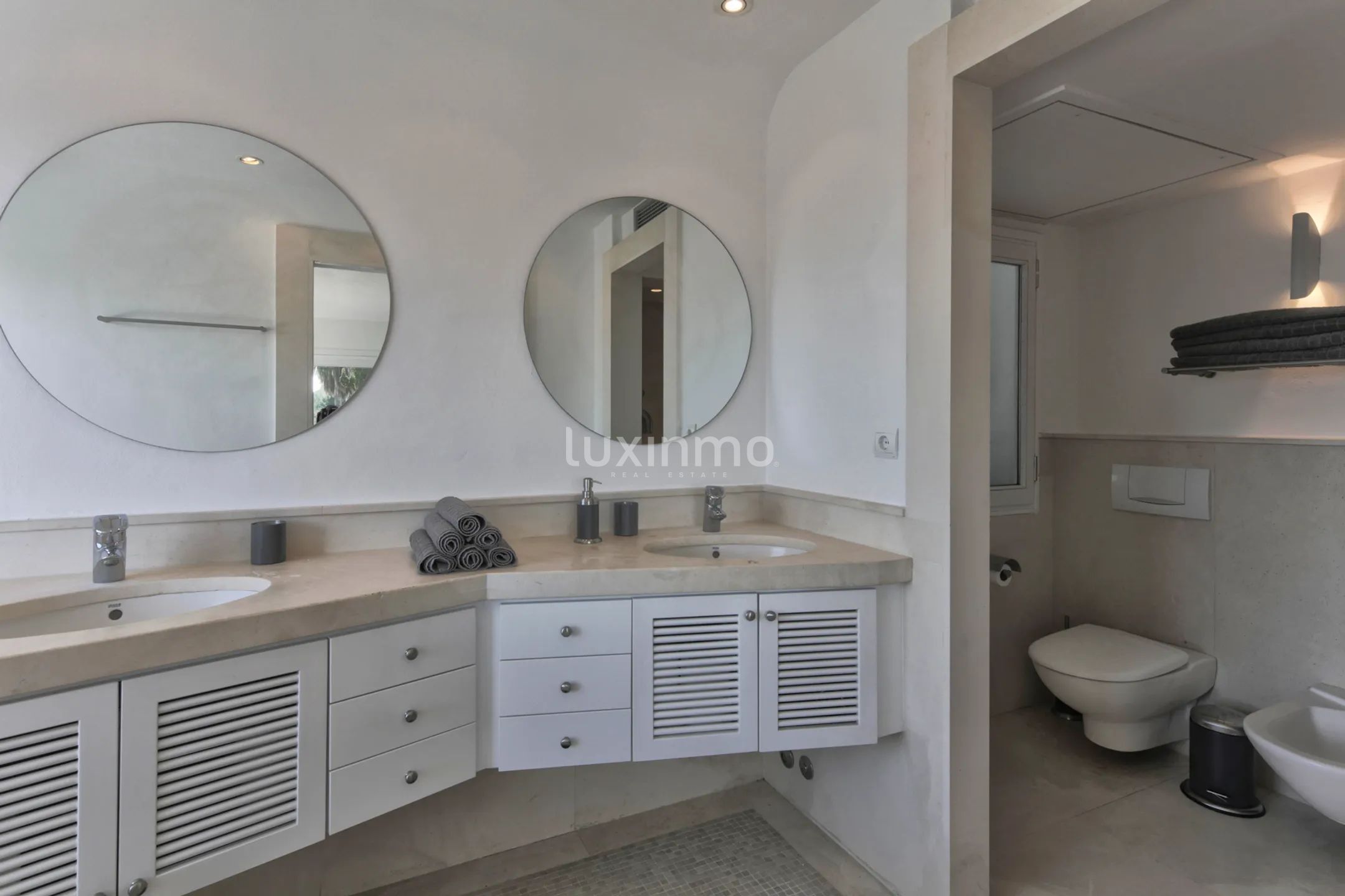 Lujosa Casa Independiente con Licencia Turística, en Jesús, Cap Martinet — photo 20