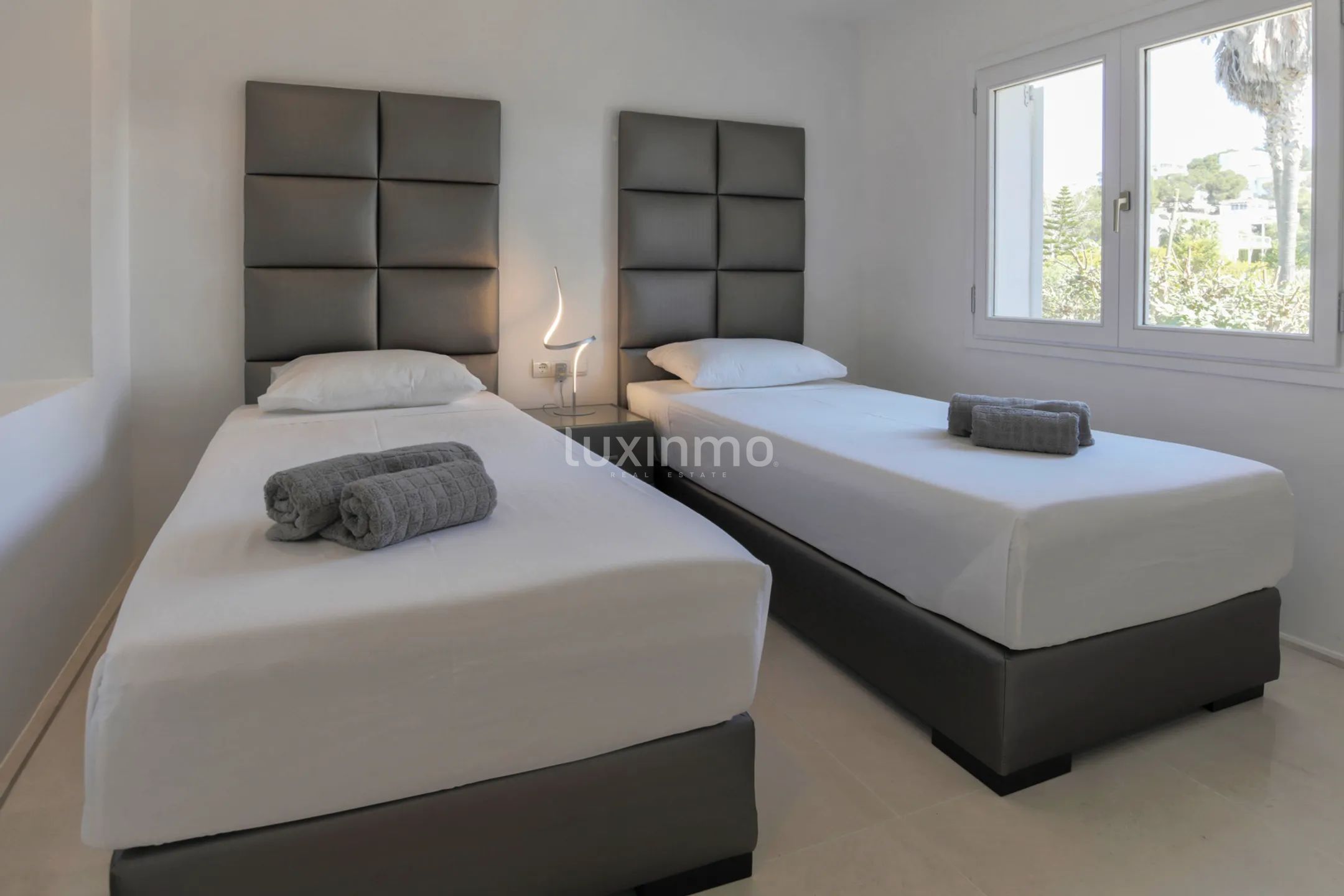 Lujosa Casa Independiente con Licencia Turística, en Jesús, Cap Martinet — photo 28