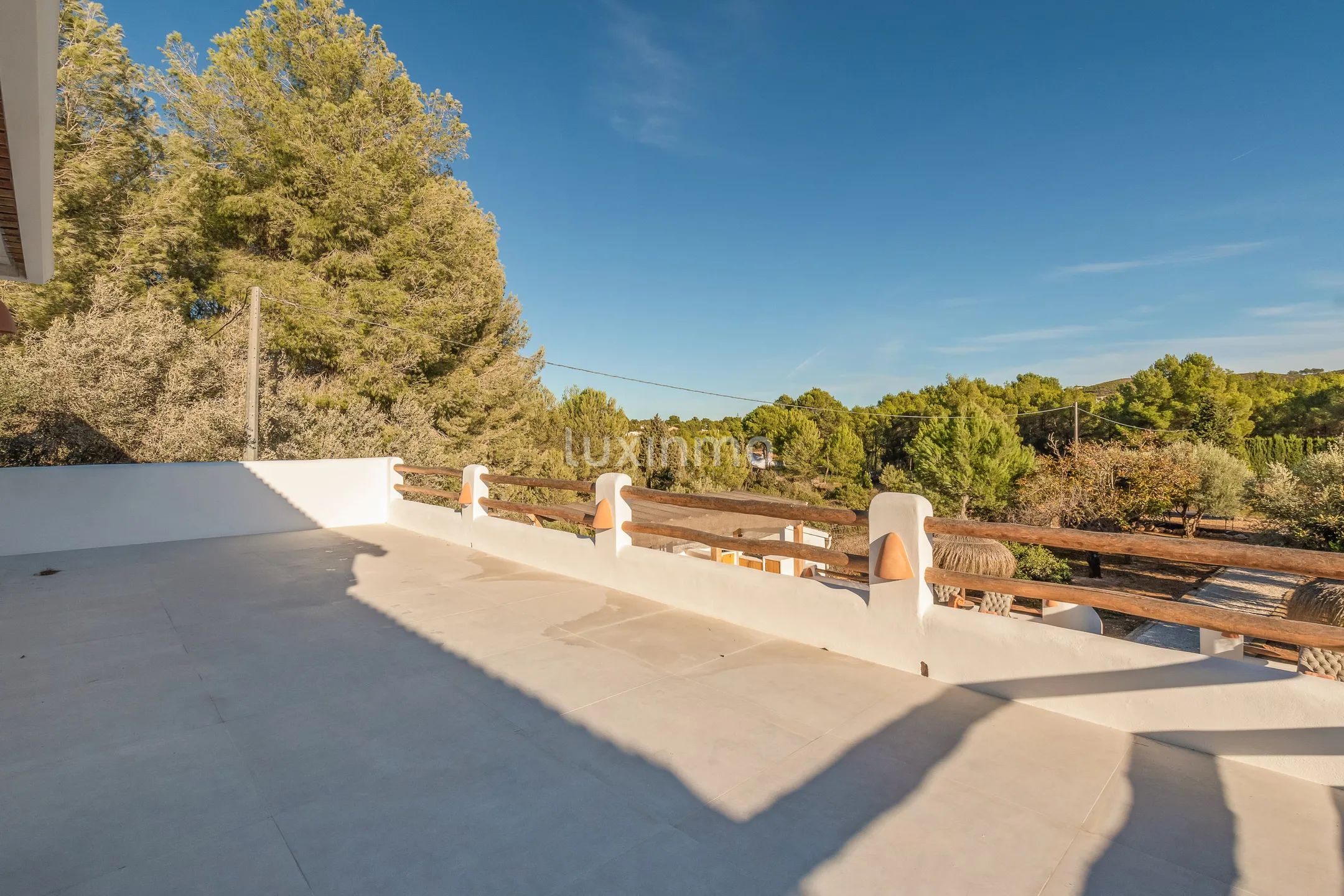 Вилла с частным бассейном и видом на горы в Хавии — photo 58