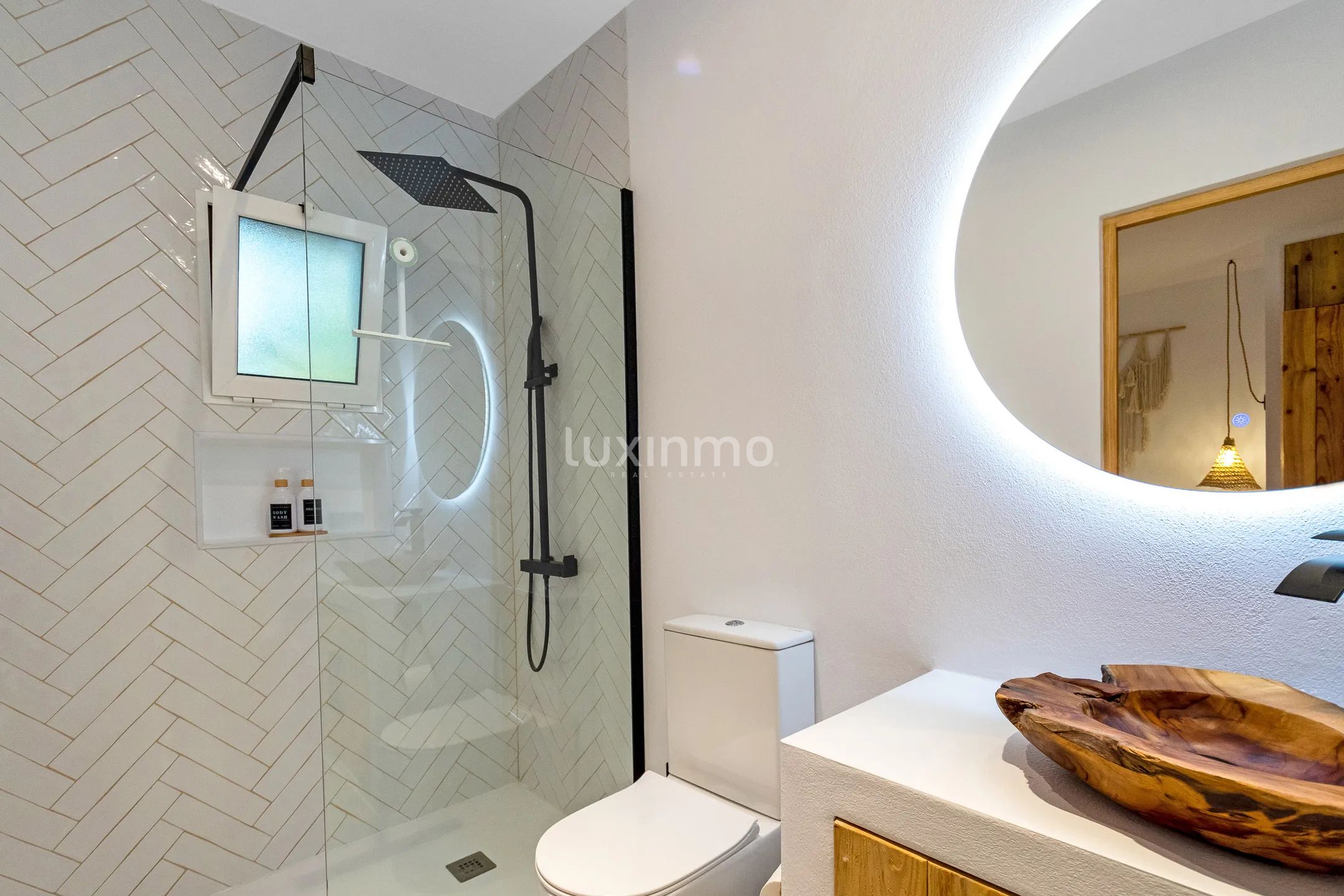 Вилла с частным бассейном и видом на горы в Хавии — photo 32