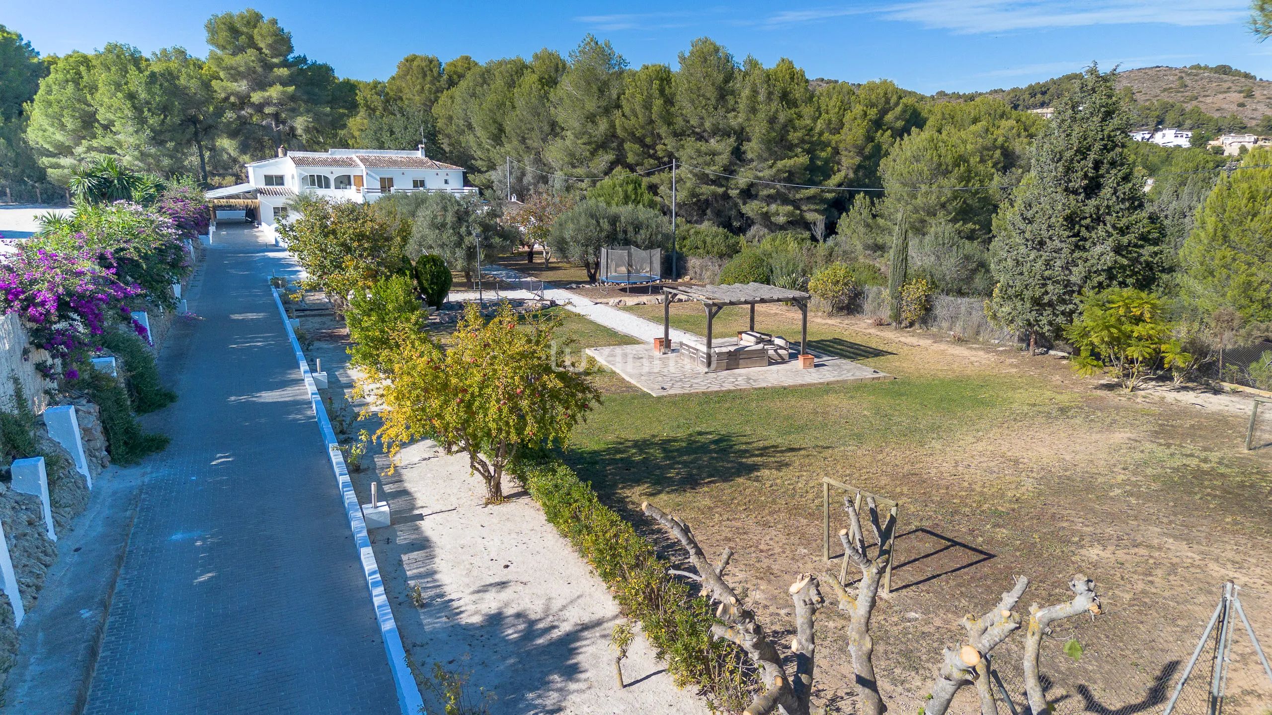 Вилла с частным бассейном и видом на горы в Хавии — photo 65