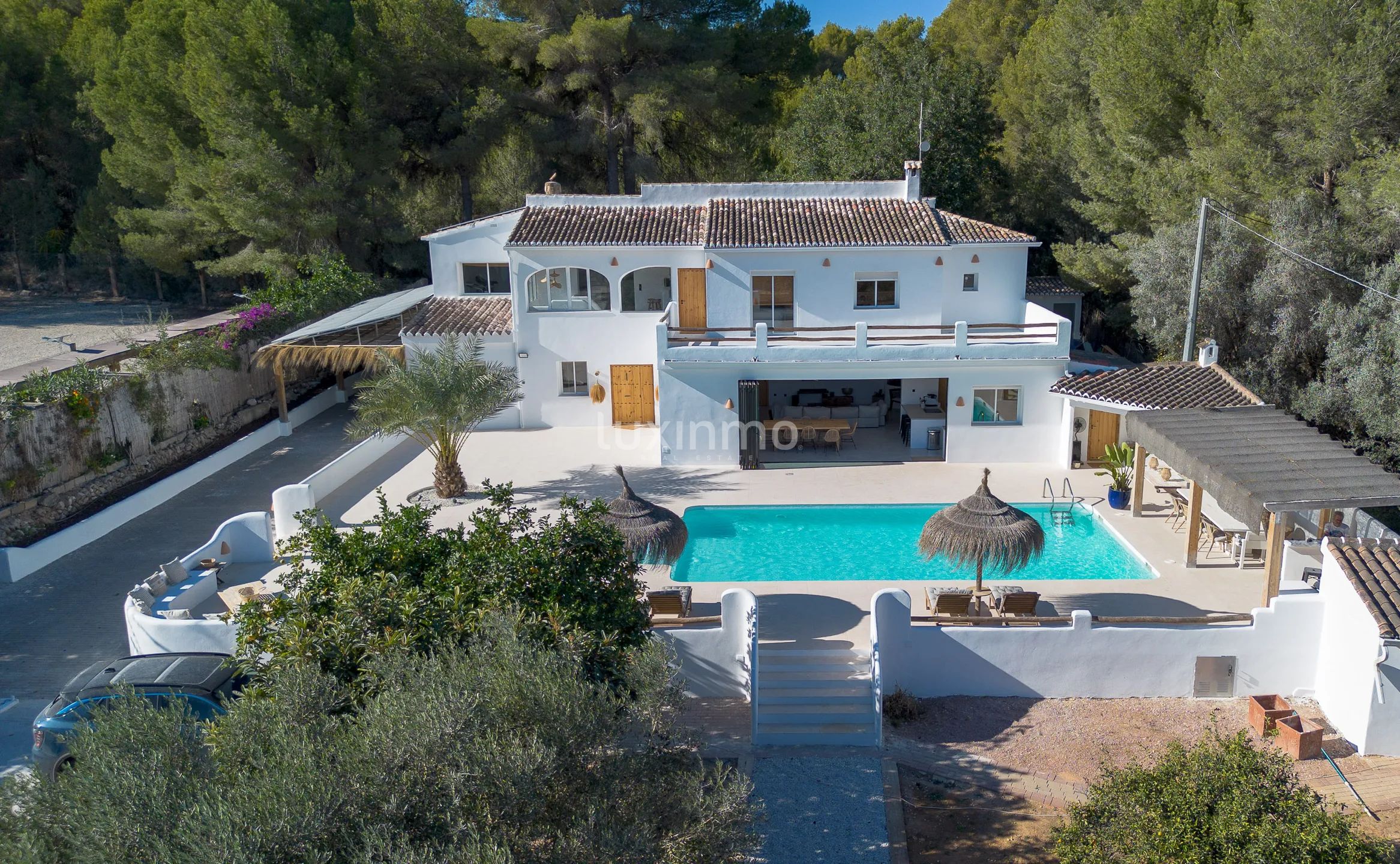 Вилла с частным бассейном и видом на горы в Хавии — photo 63