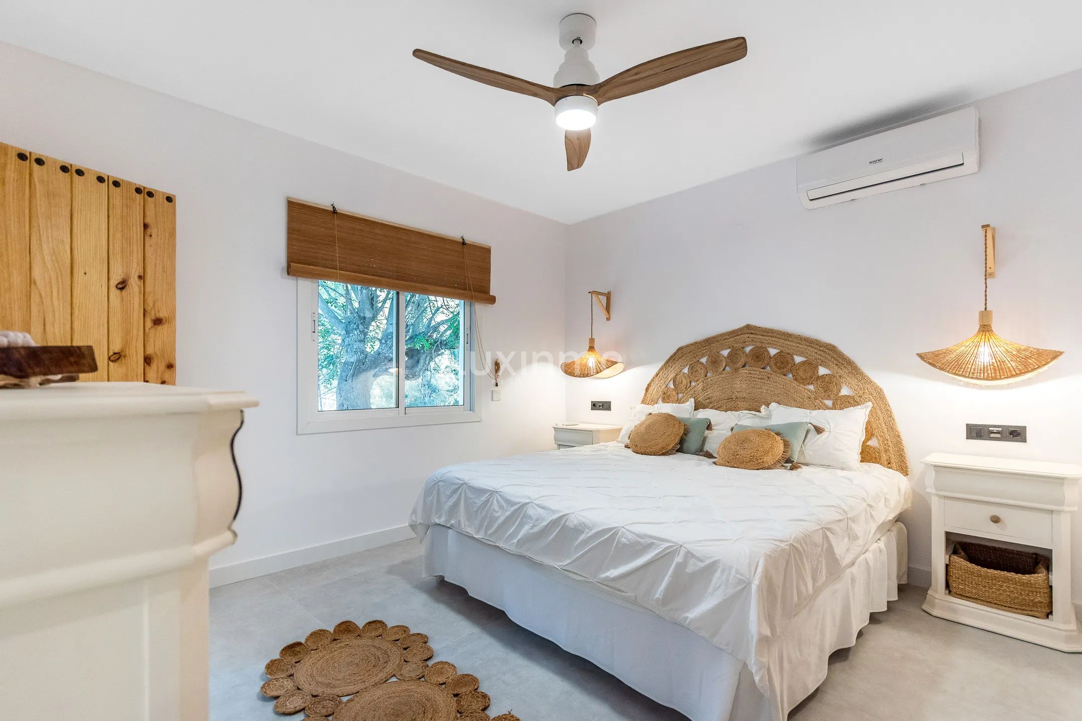 Вилла с частным бассейном и видом на горы в Хавии — photo 36