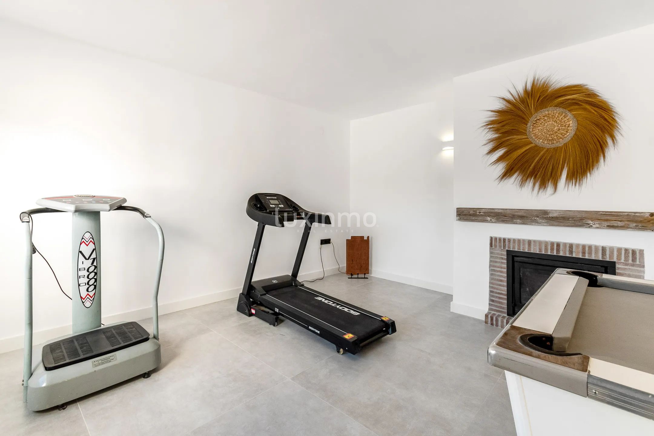 Вилла с частным бассейном и видом на горы в Хавии — photo 52