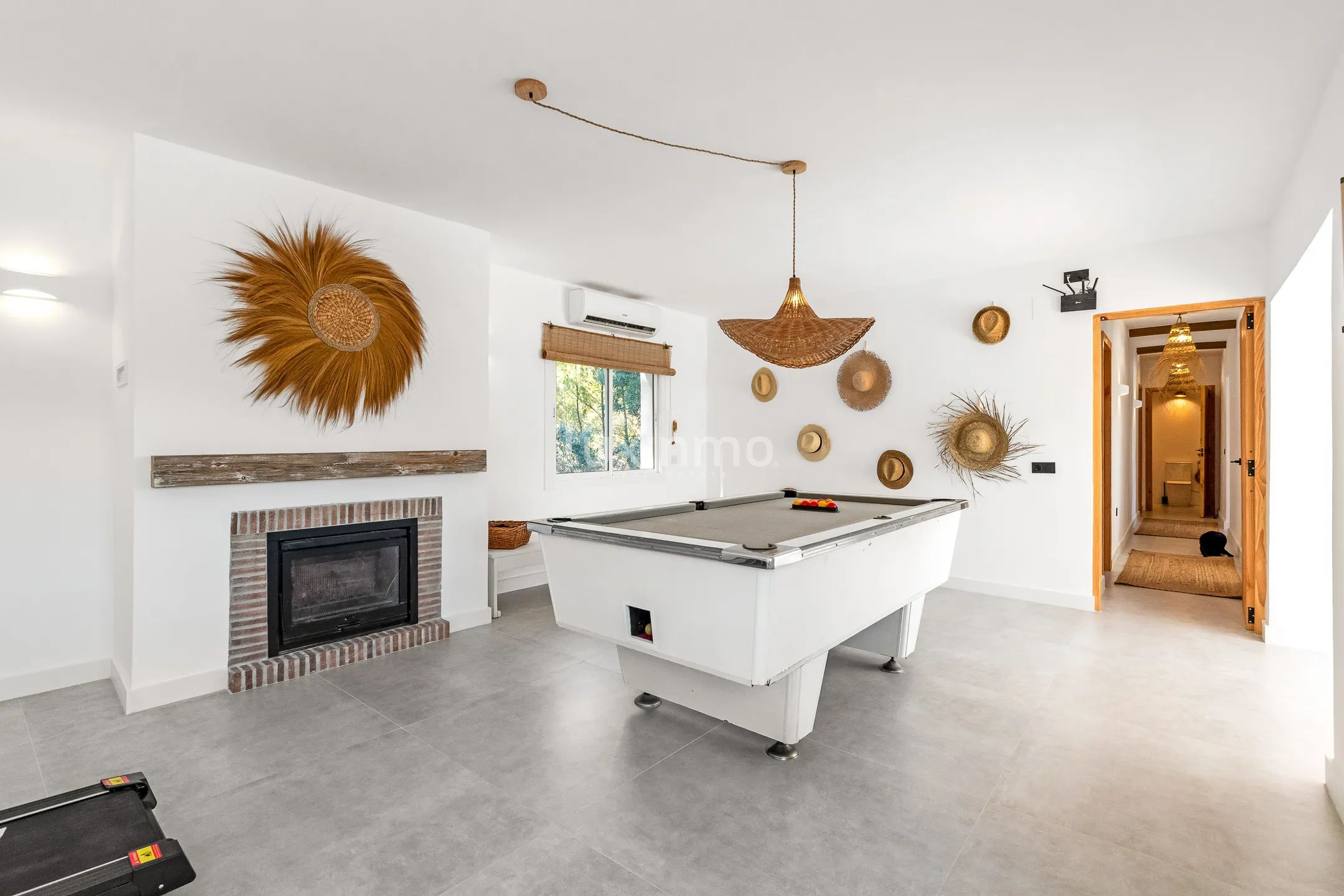 Вилла с частным бассейном и видом на горы в Хавии — photo 51