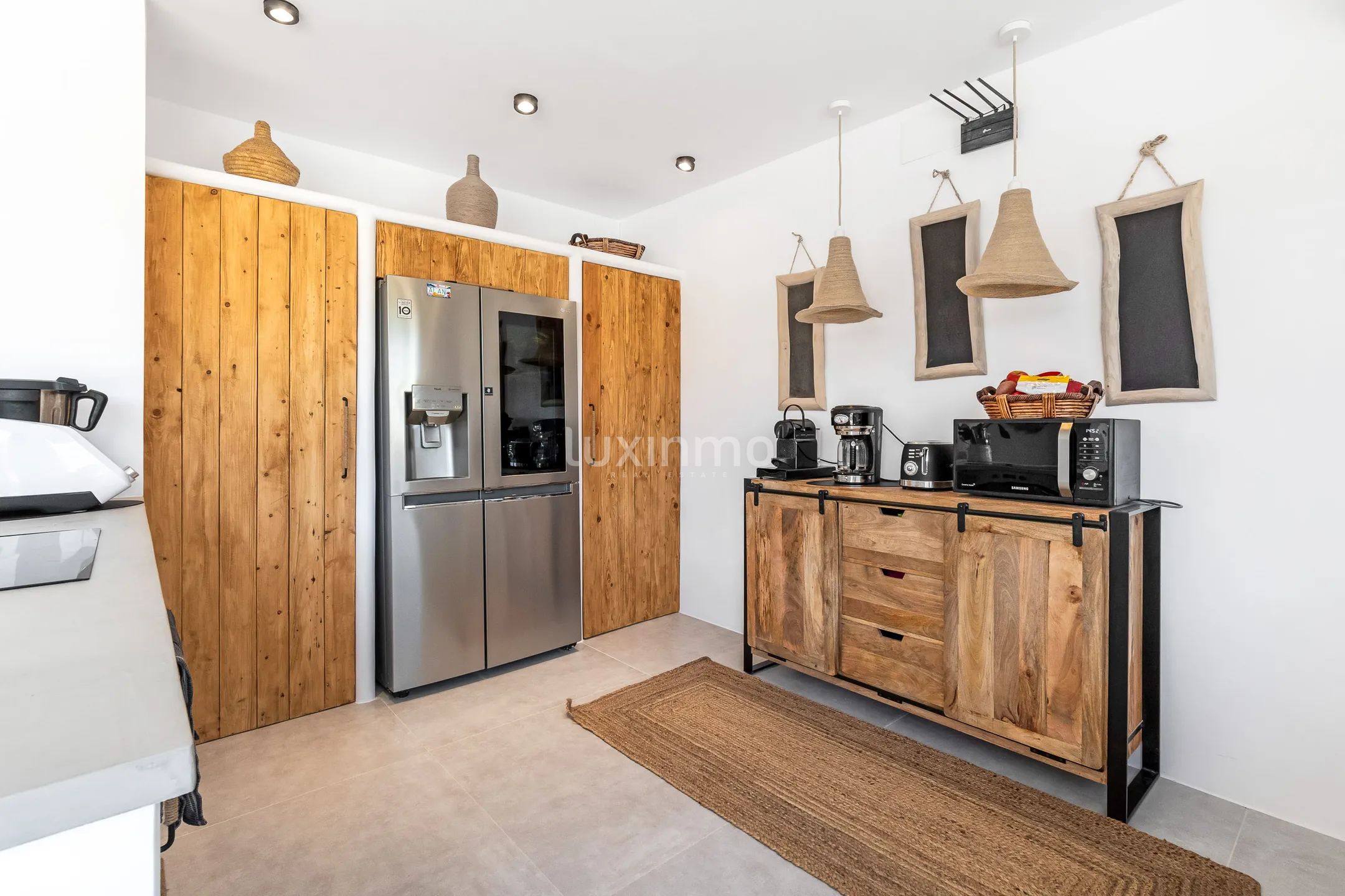 Вилла с частным бассейном и видом на горы в Хавии — photo 11